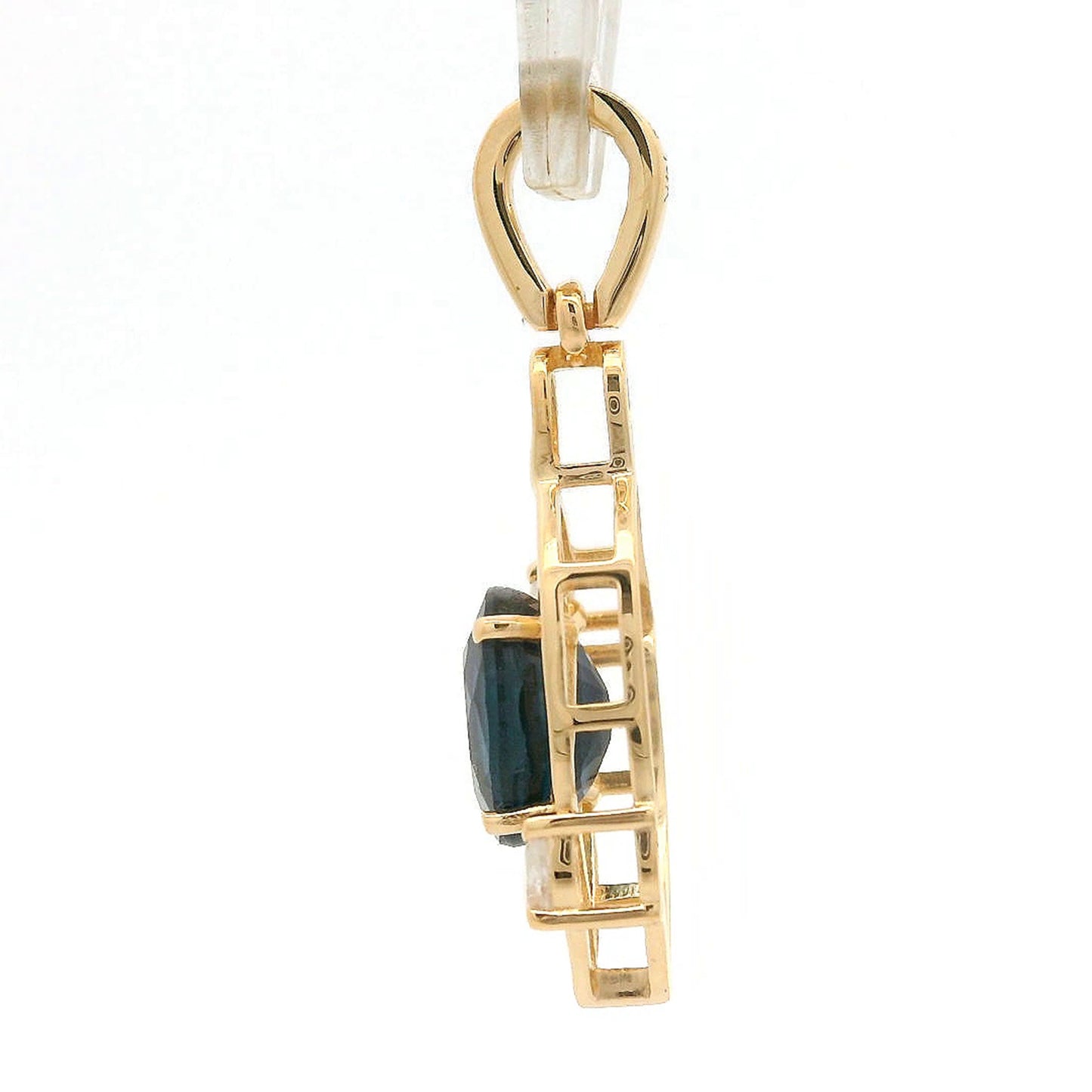1.32 Ct Oval Sapphire 14K Gold Pendant