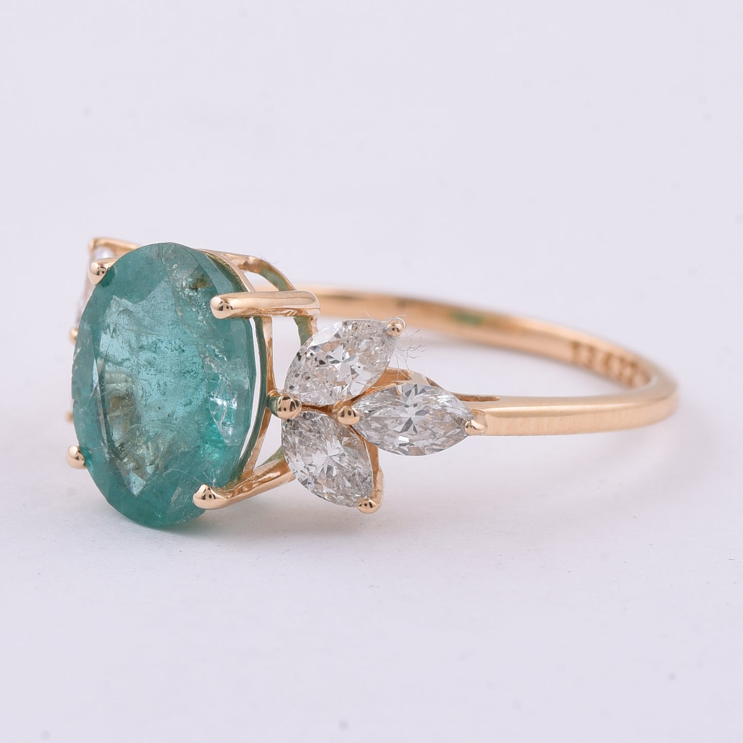 3.08 Ct Oval Natural Emerald 14K Gold Ring