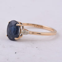 2.02 Ct Oval Natural Sapphire 14K Gold Ring