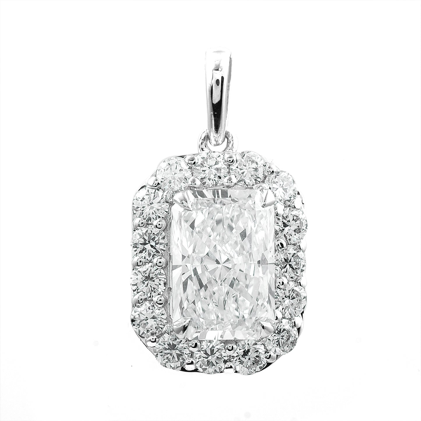 2.58 Carats Lab Grown Diamond 14K Gold Pendant