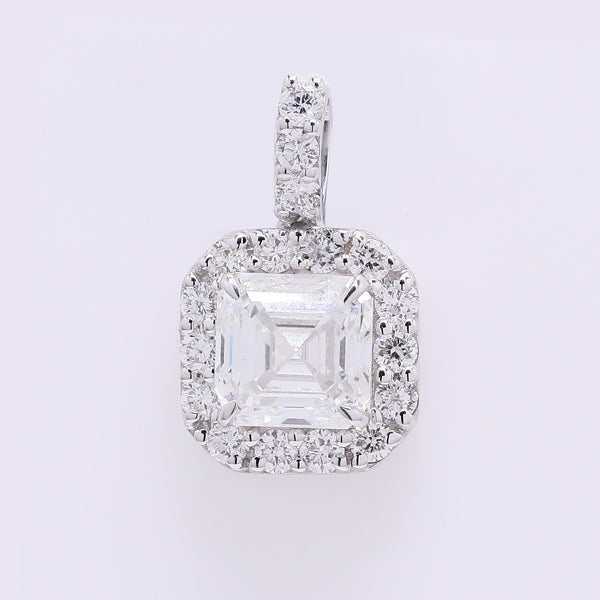 2.43 Carats Lab Grown Diamond 14K Gold Pendant