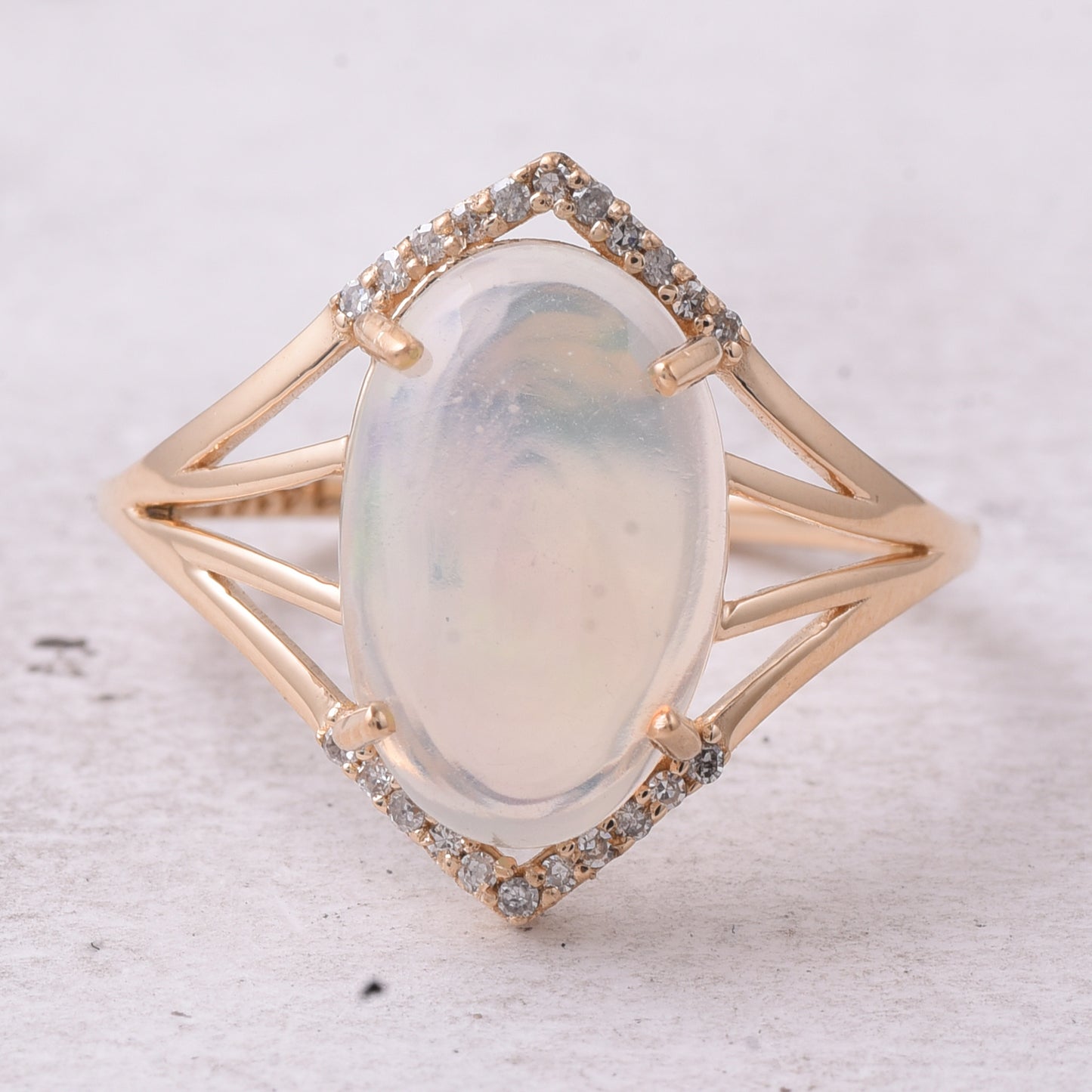2.48 Ct Oval Cabochon Cut Natural Opal 14K Gold Ring