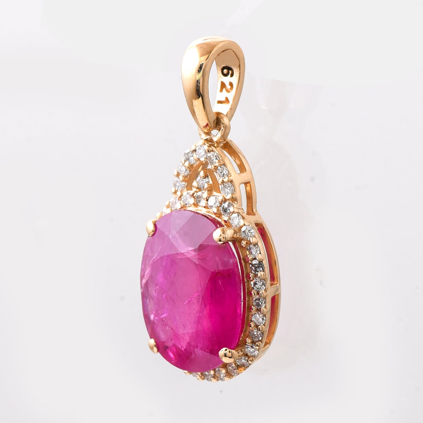 2.79 Ct Oval Mixed Cut Natural Ruby 14K Gold Pendant