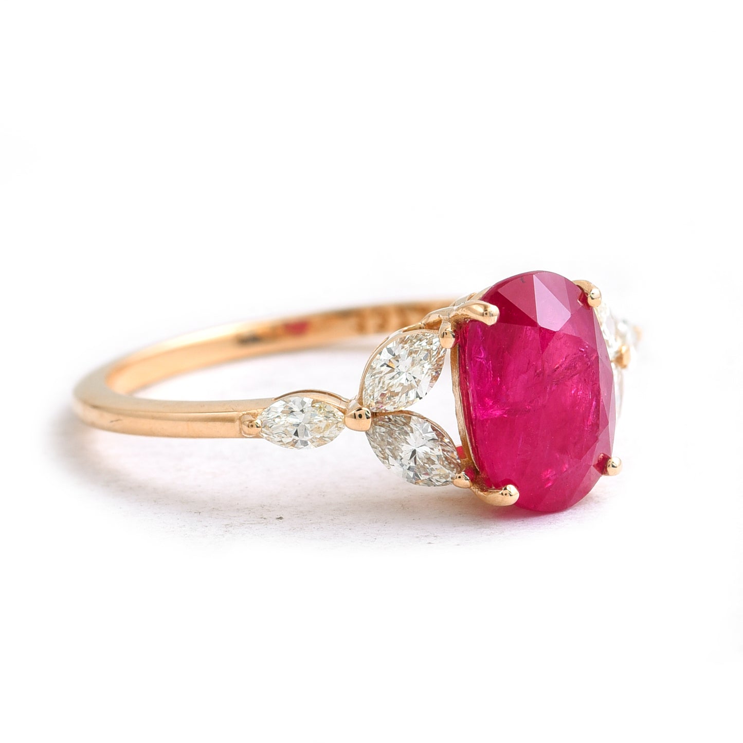 1.64 Ct Oval Mixed Cut Natural Ruby 14K Gold Ring