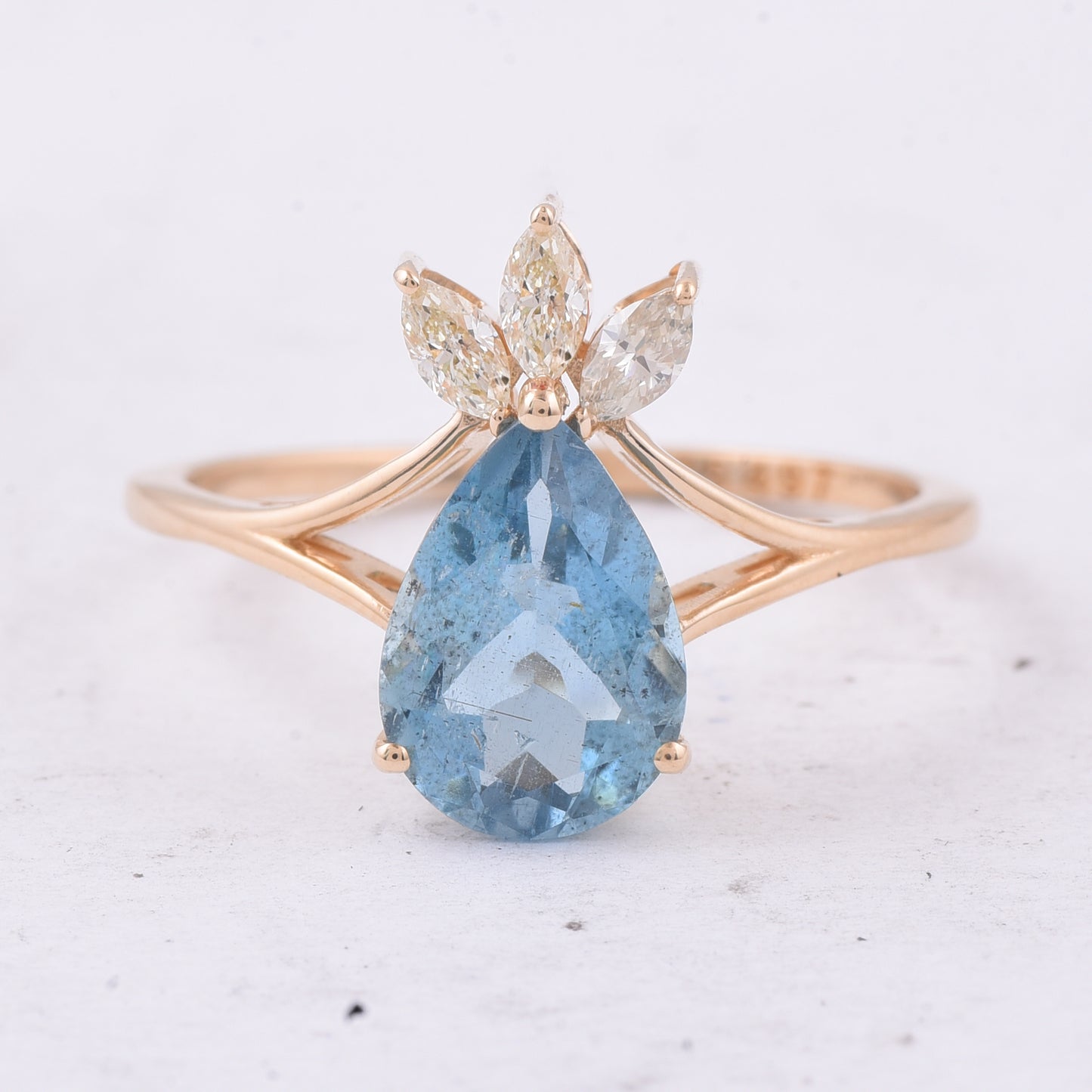 1.71 Ct Pear Natural Aquamarine 14K Gold Ring
