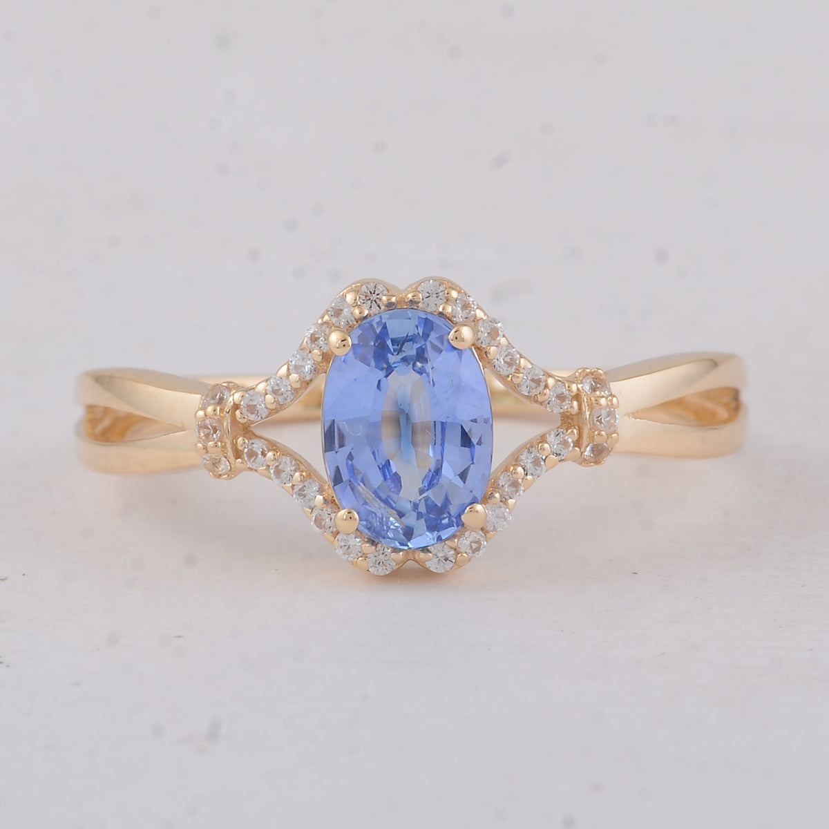 1.16 Ct Oval Sapphire 9K Gold Ring