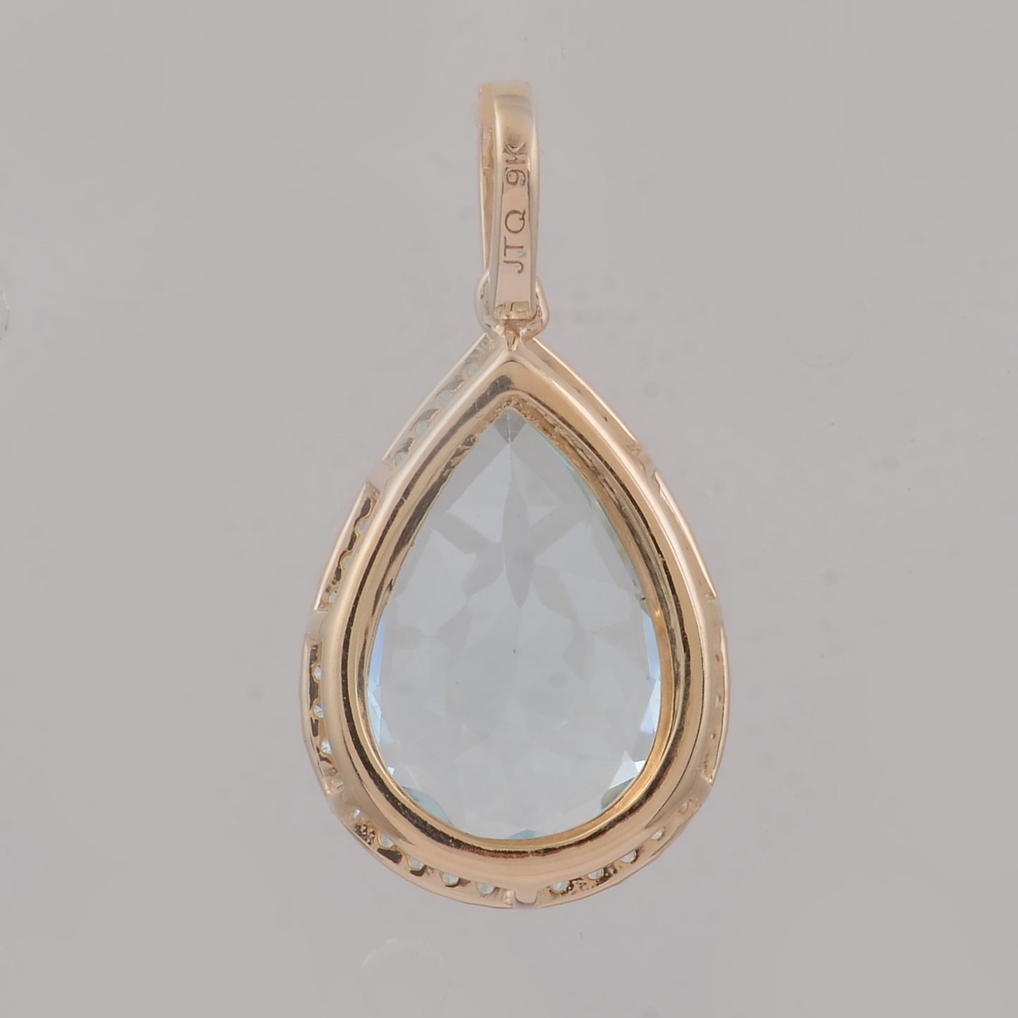 3.30 Ct Pear Aquamarine 9K Gold Pendant
