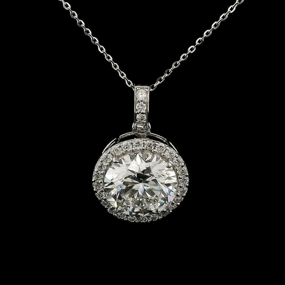 4.92 Carats Lab Grown Diamond 14K Gold Pendant