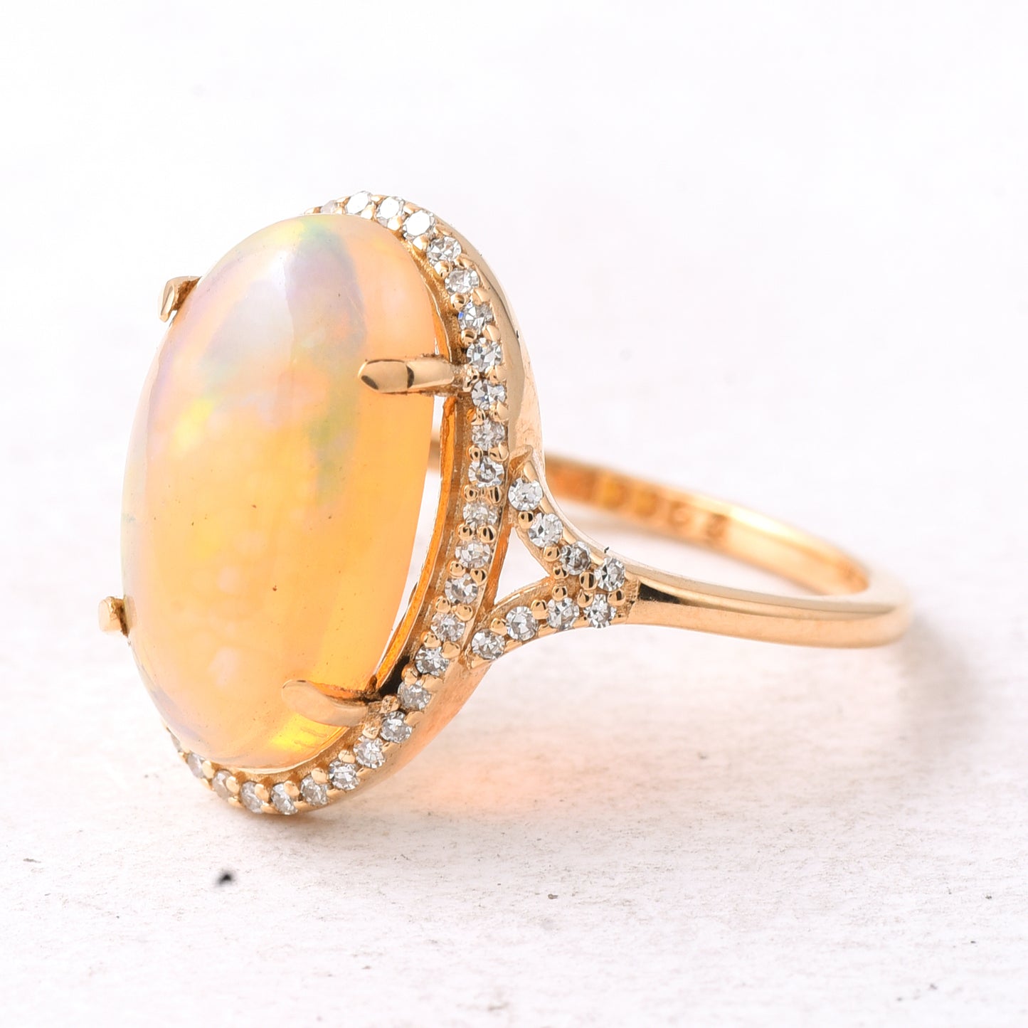 3.89 Ct Oval Cabochon Cut Natural Opal 14K Gold Ring