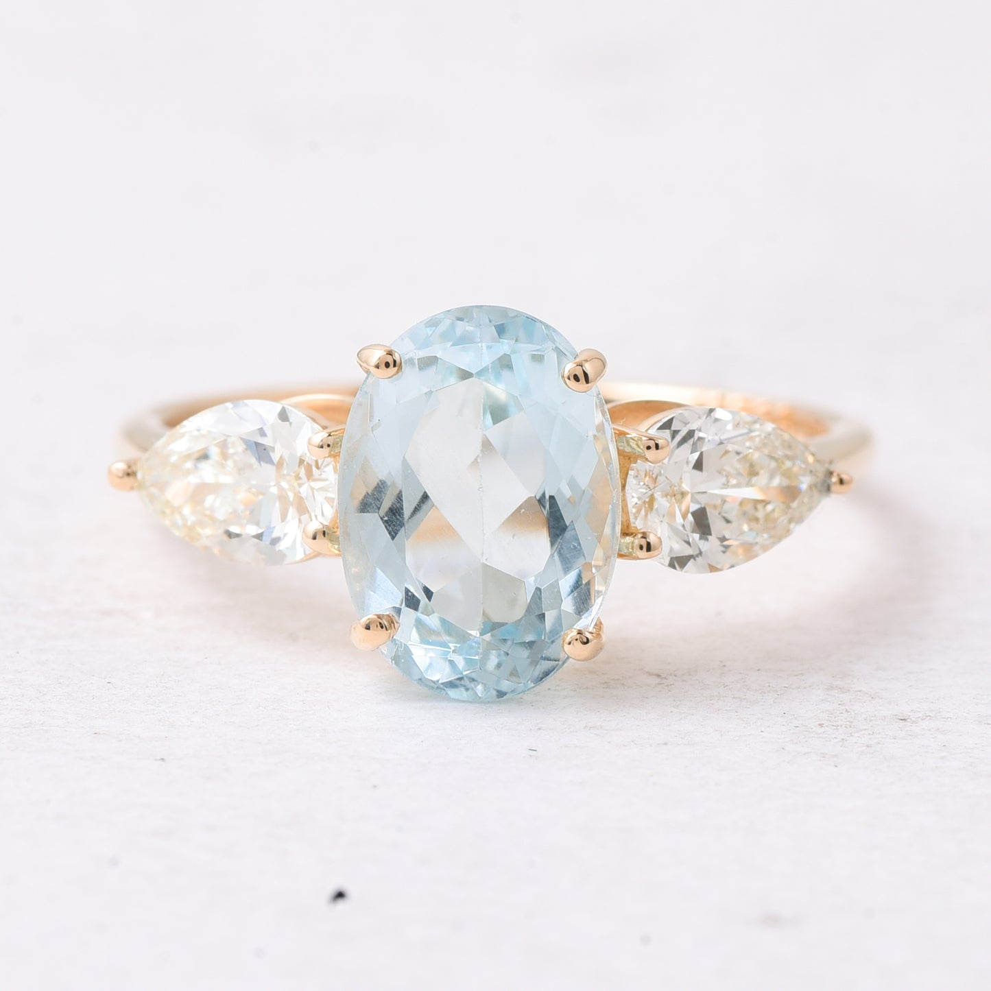 2.96 Ct Oval Mixed Cut Natural Aquamarine 14K Gold Ring