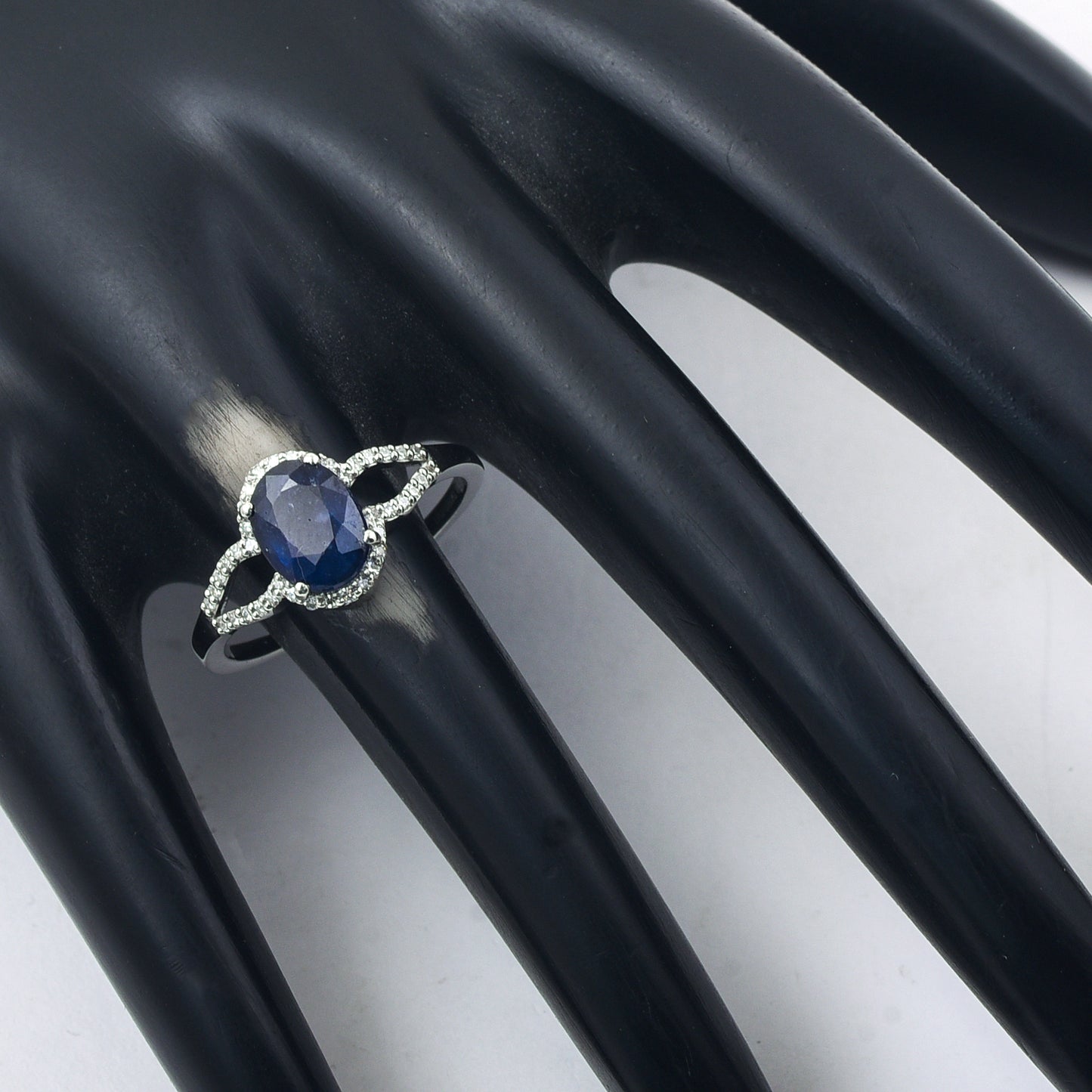 1.97 Ct Oval Mixed Cut Natural Sapphire 950 Platinum Ring
