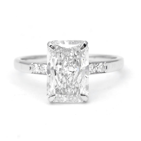 3.18 Carats Lab Grown Diamond 14K Gold Ring