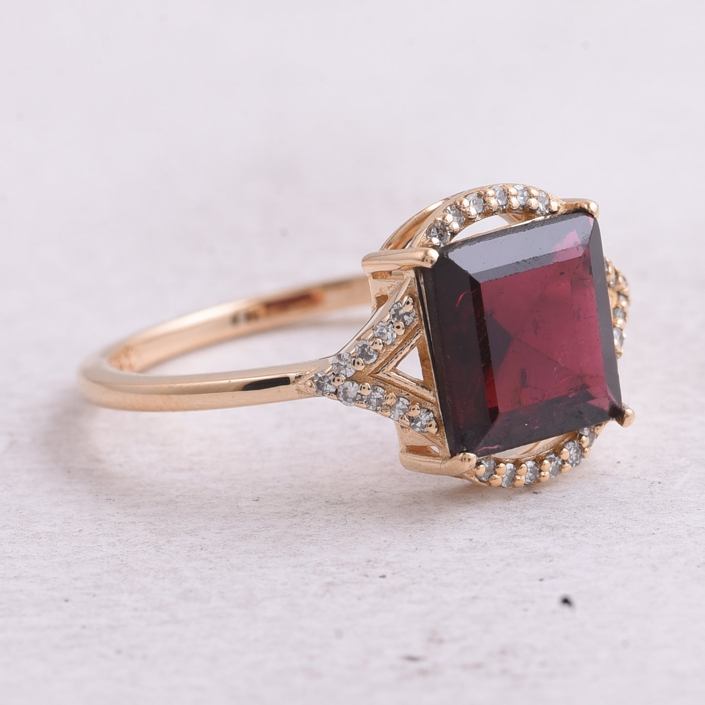2.56 Ct Square Step Cut Natural Garnet 14K Gold Ring