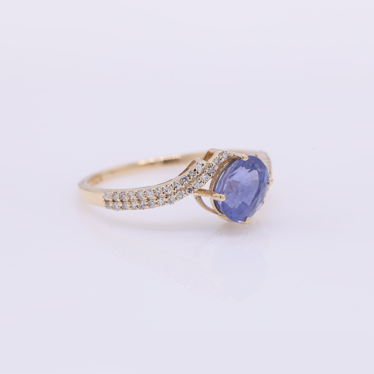 1.78 Ct Oval Mixed Cut Natural Sapphire 14K Gold Ring