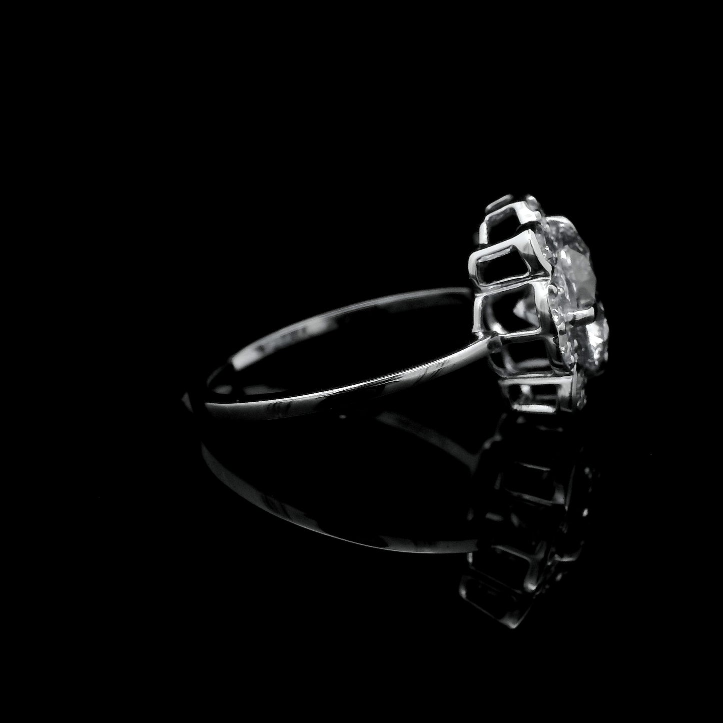 2.62 Carats Lab Grown Diamond 14K Gold Ring
