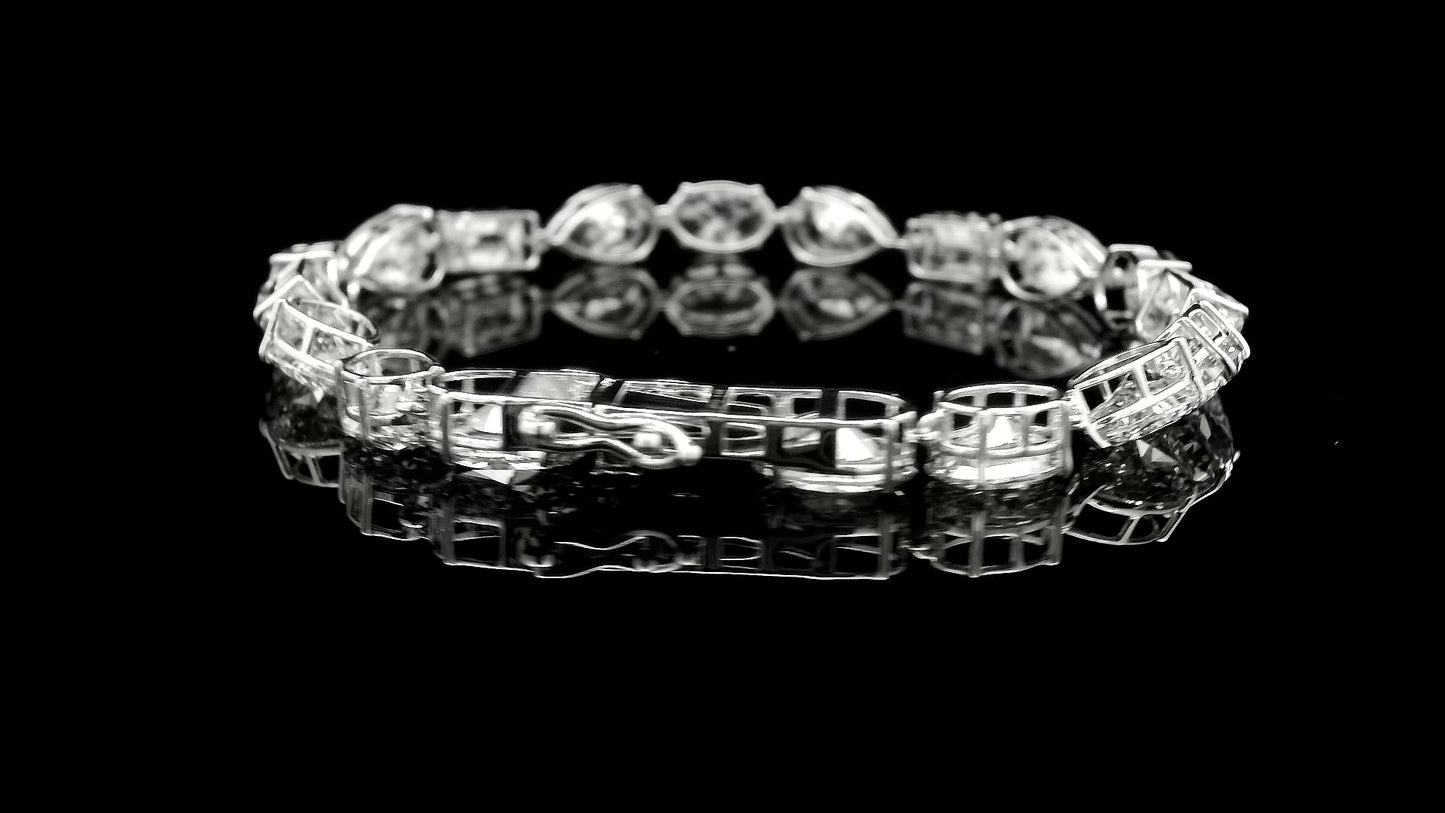 19.07 Carats Lab Grown Diamond 14K Gold Bracelet
