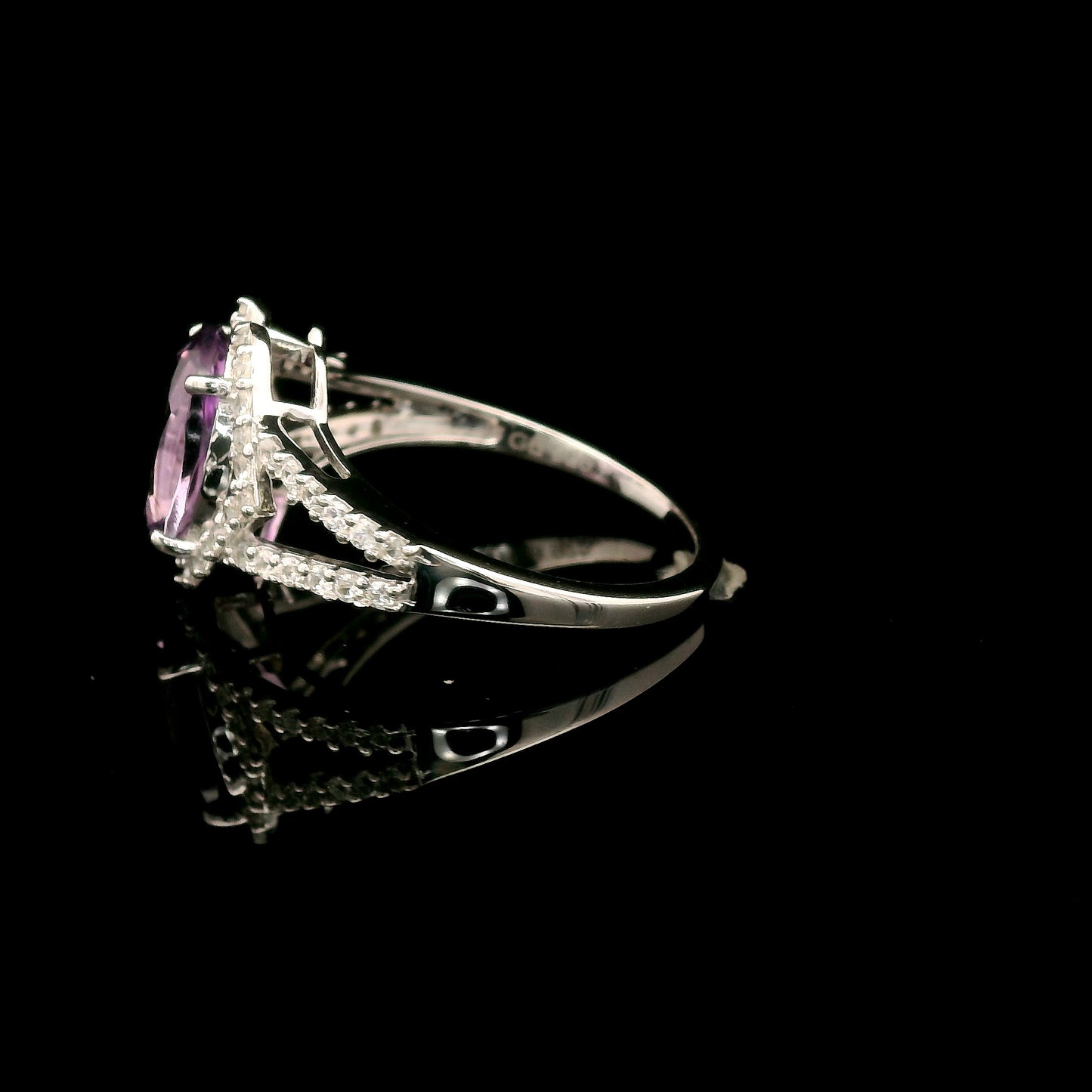 2.71 Ct Oval Amethyst, White Zircon 925 Sterling Silver Ring