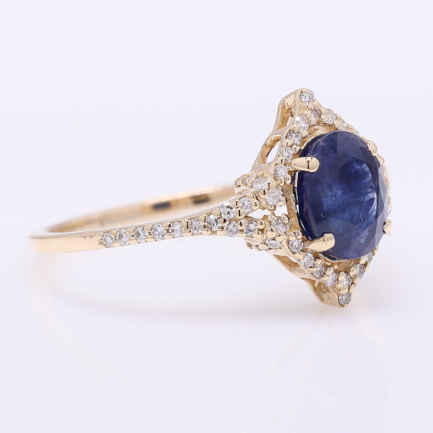 1.76 Ct Oval Mixed Cut Natural Sapphire 14K Gold Ring