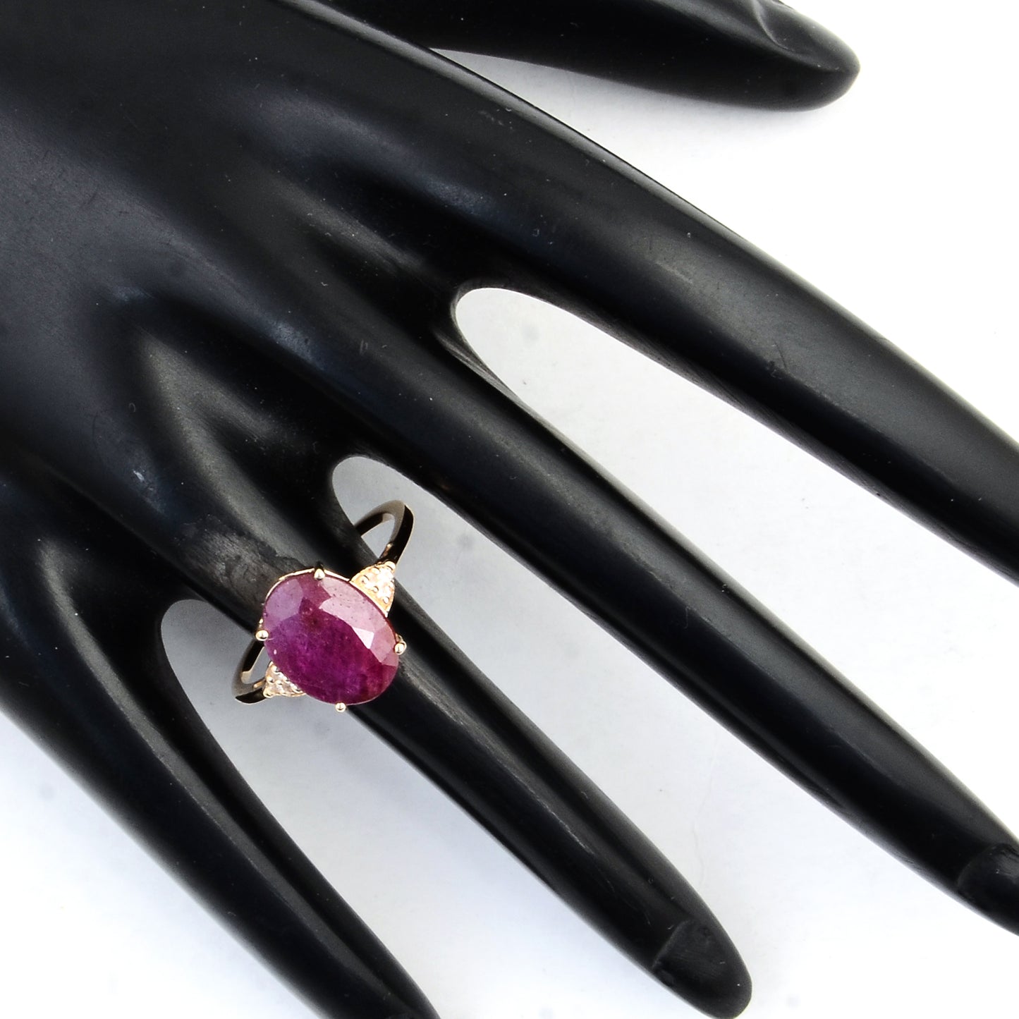 3.82 Ct Oval Ruby 14K Gold Ring
