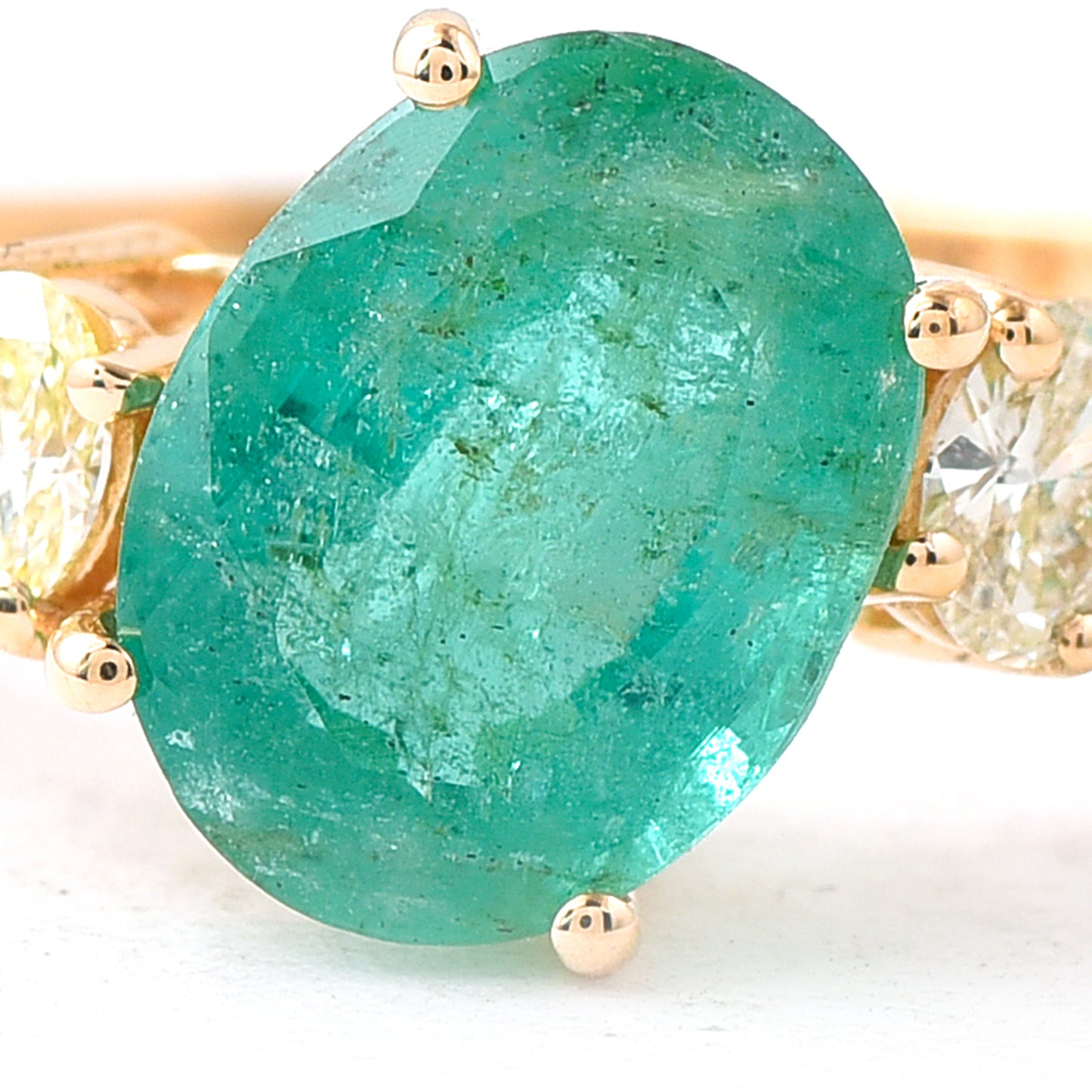 1.78 Ct Oval Mixed Cut Natural Emerald 14K Gold Ring