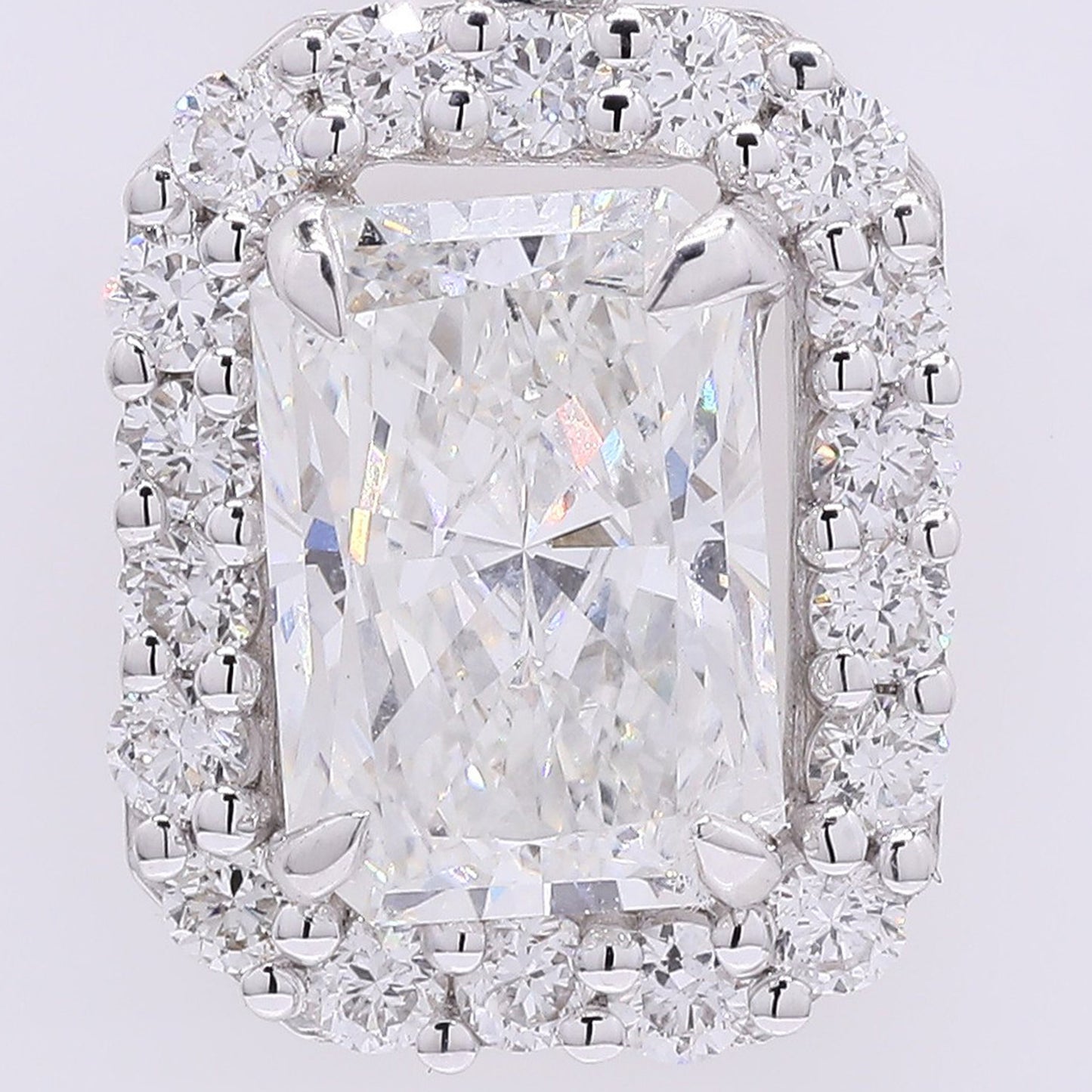 2.31 Carats Lab Grown Diamond 14K Gold Pendant