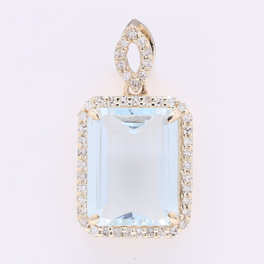 2.87 Ct Octagon Step Cut Natural Aquamarine 14K Gold Pendant