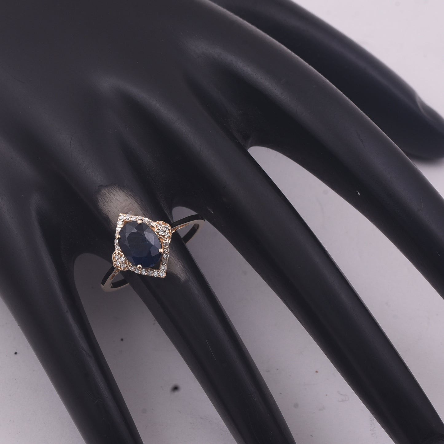 2.43 Ct Oval Mixed Cut Natural Sapphire 14K Gold Ring