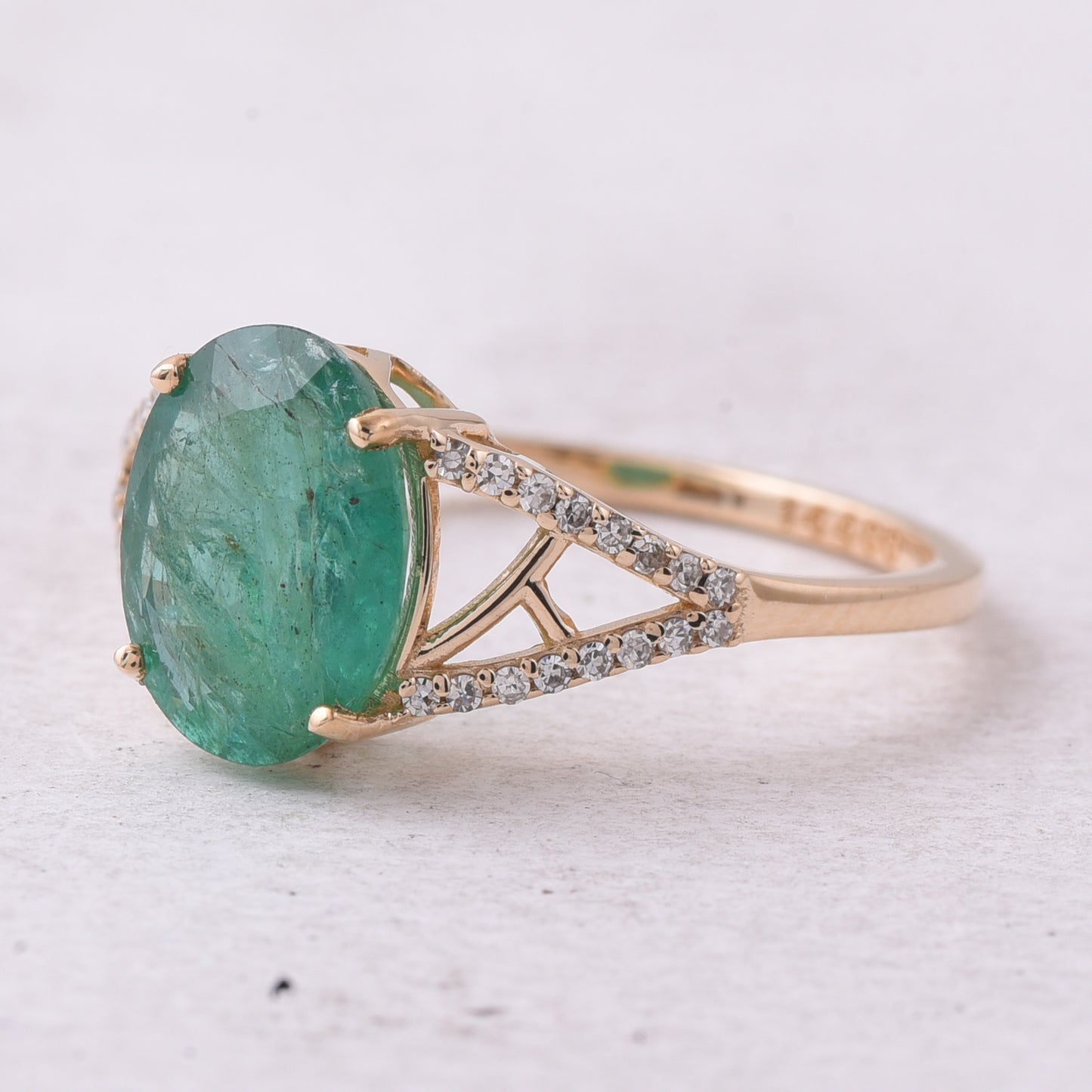 2.16 Ct Oval Mixed Cut Natural Emerald 14K Gold Ring