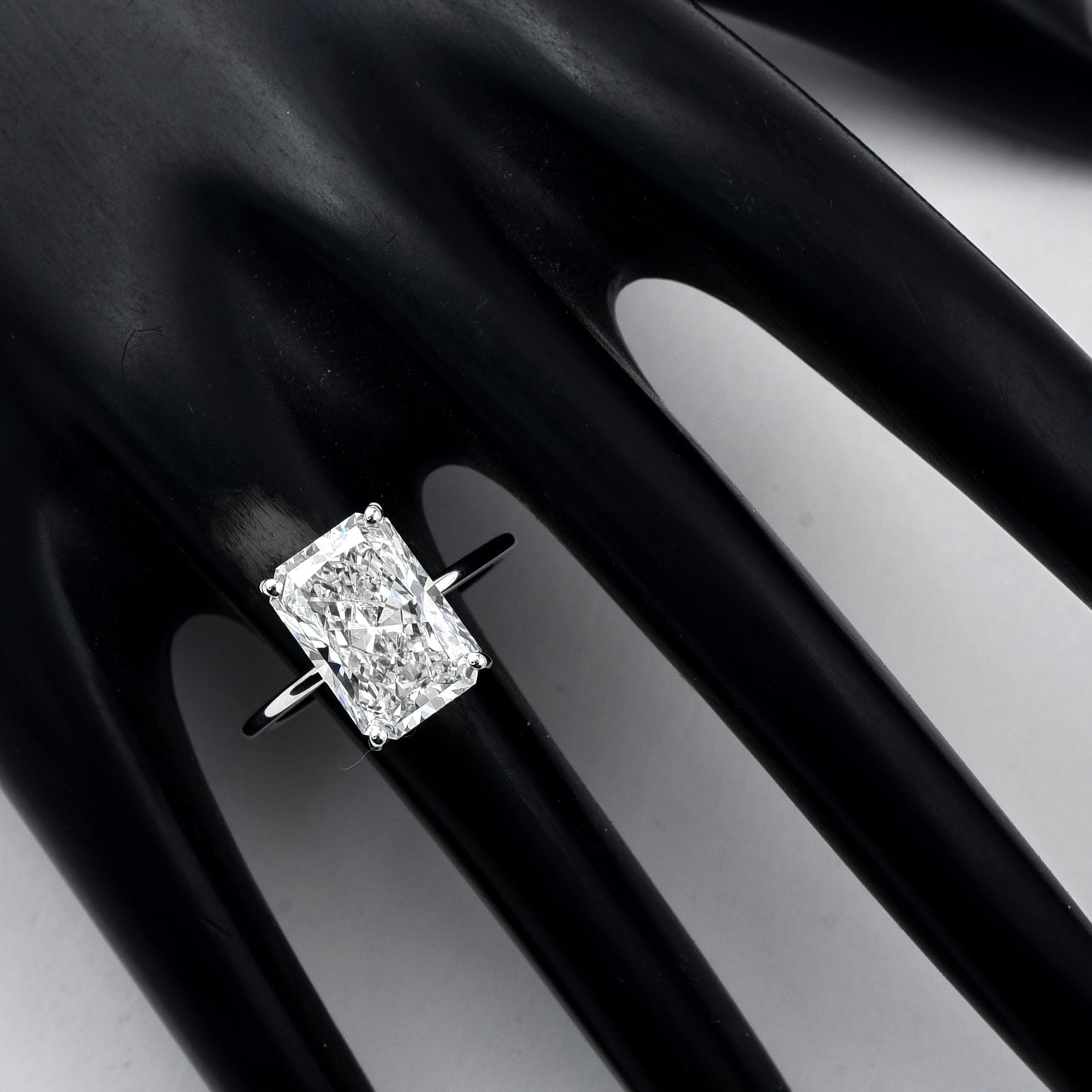 5.04 Carats Lab Grown Diamond 14K Gold Ring