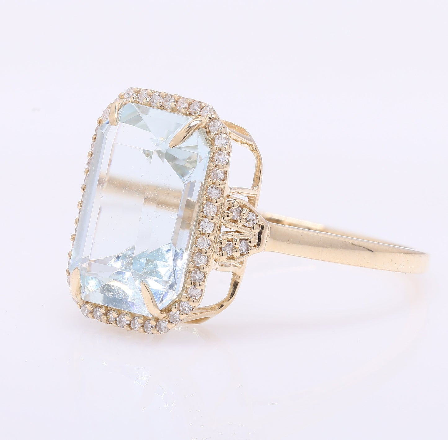 4.09 Ct Octagon Step Cut Natural Aquamarine 14K Gold Ring