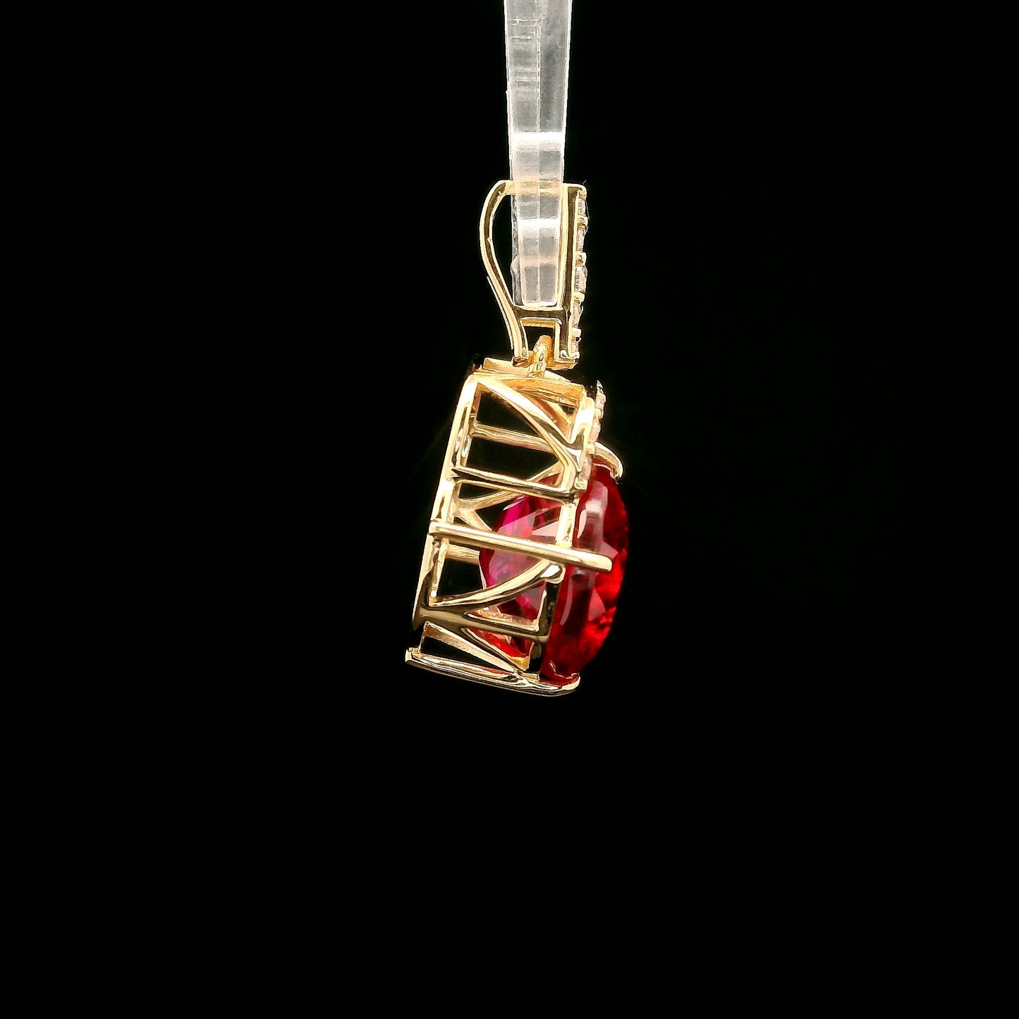 4.52 Ct Oval Mixed Cut Lab Grown Ruby 14K Gold Pendant