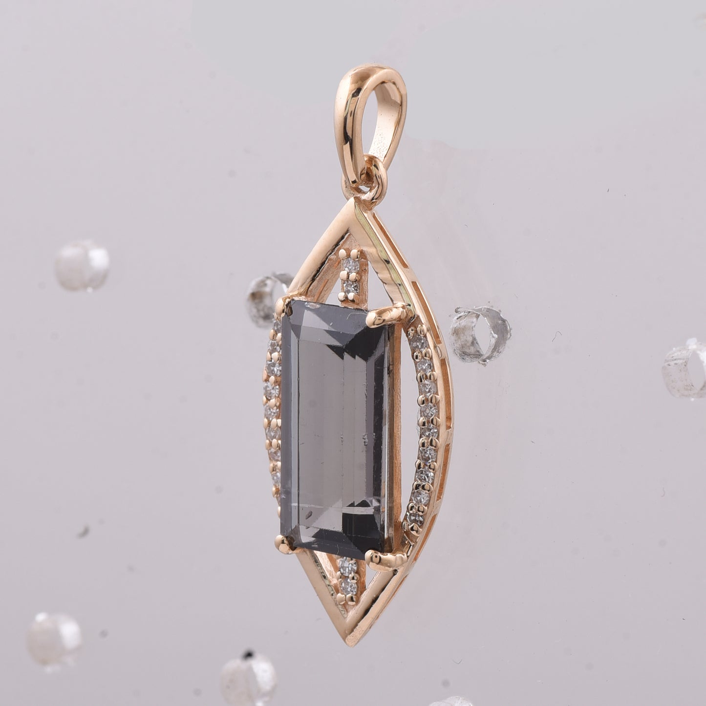 2.26 Ct Rectangle Step Cut Natural Tourmaline 14K Gold Pendant