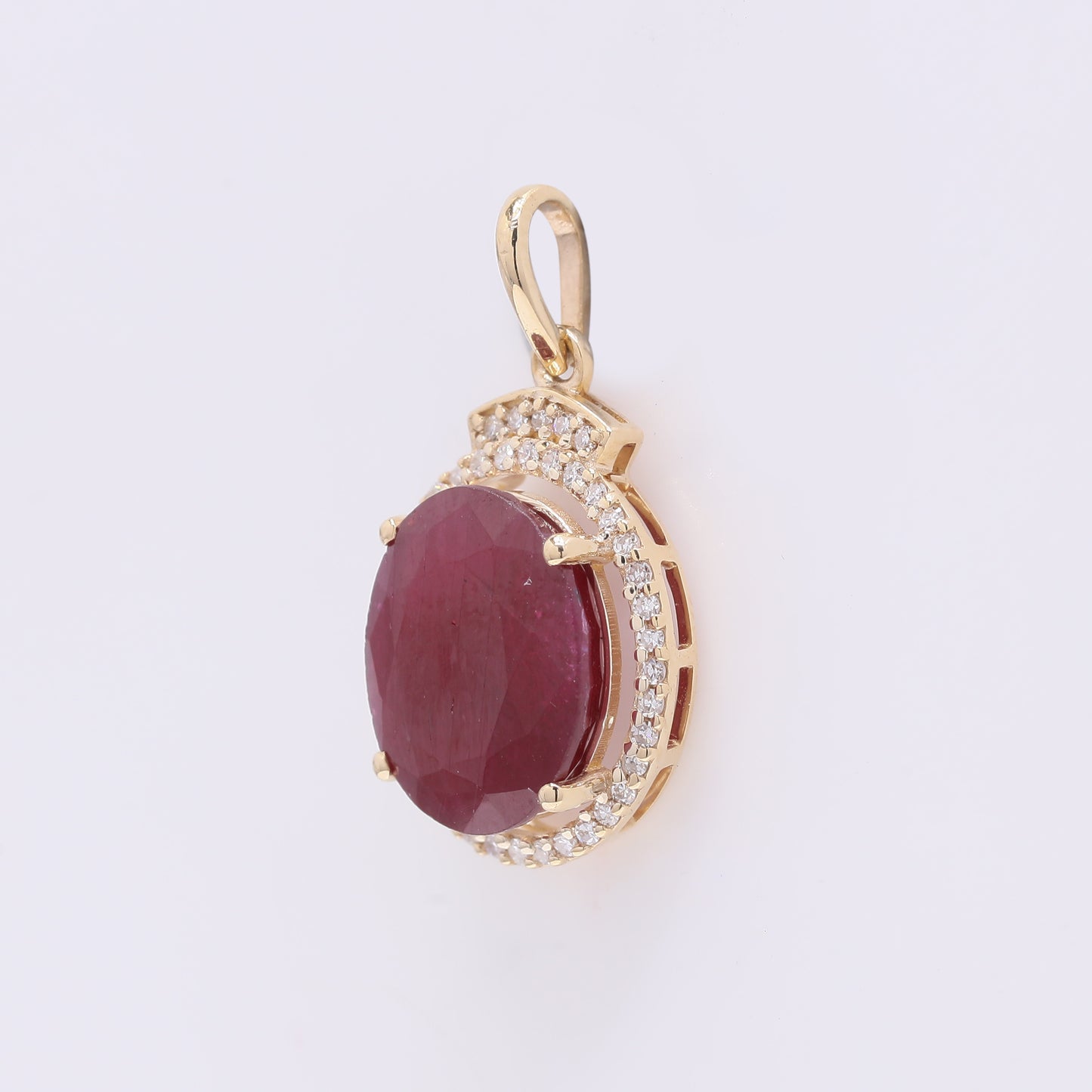 4.91 Ct Oval Mixed Cut Natural Ruby 14K Gold Pendant