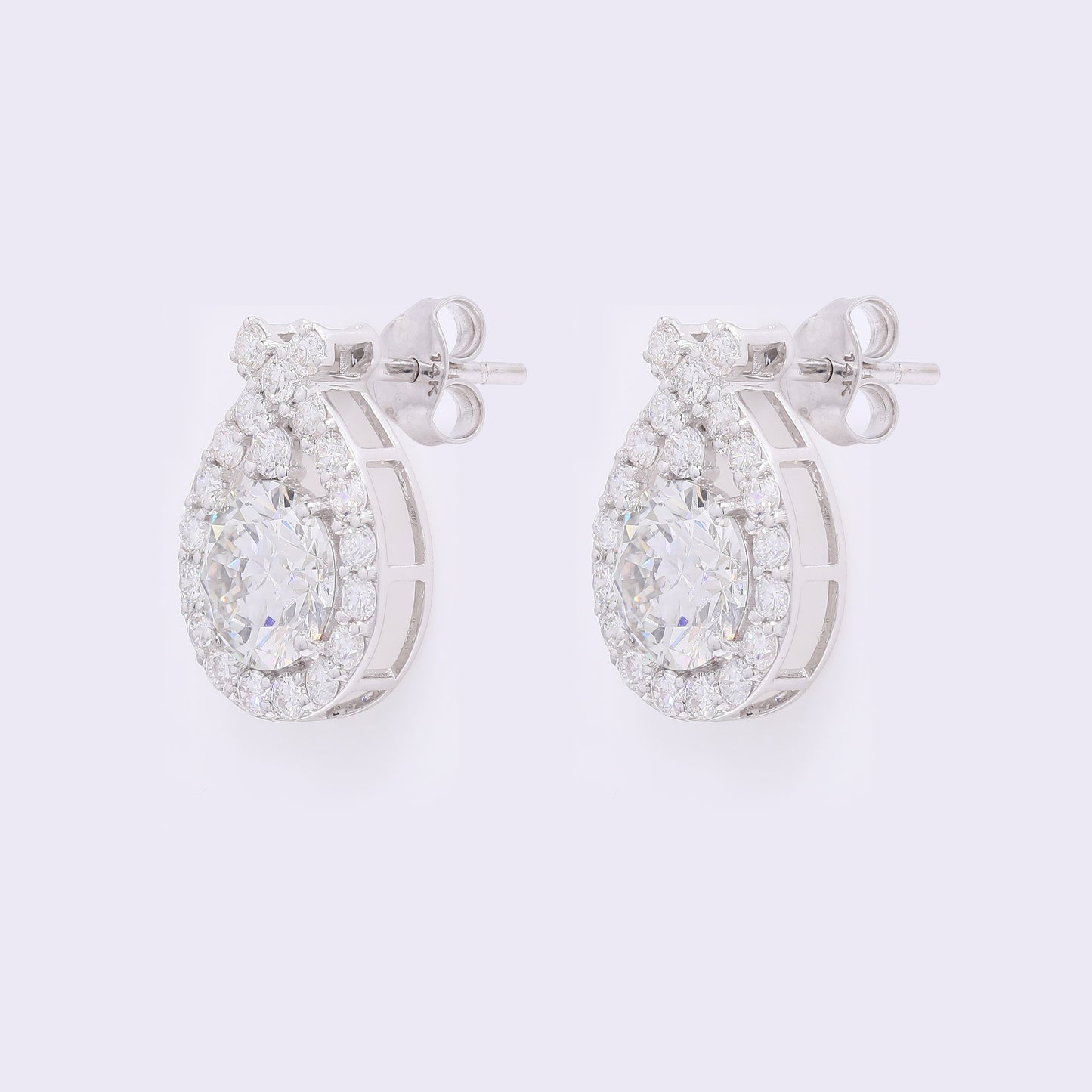 4.07 Carats Lab Grown Diamond 14K Gold Earrings
