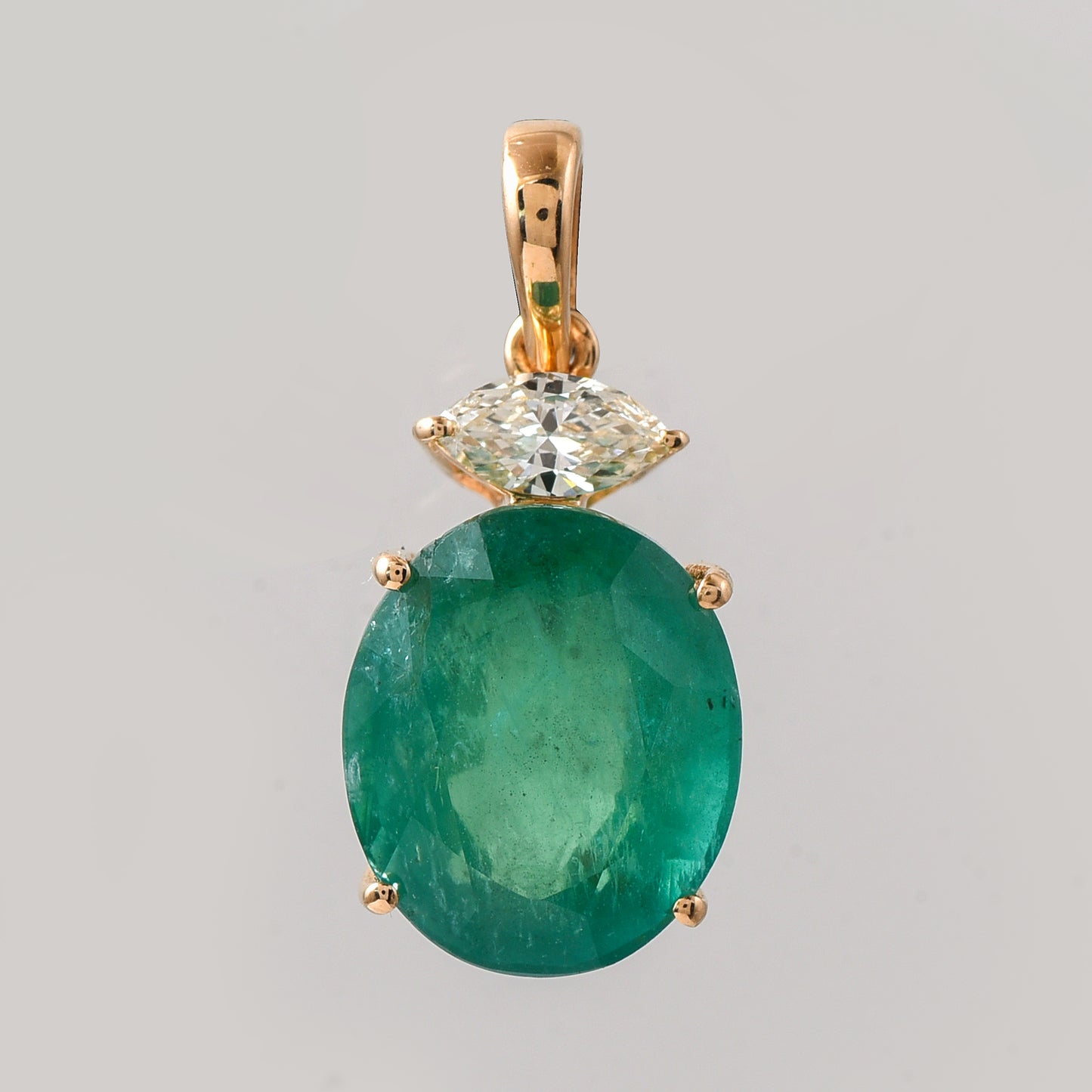 4.97 Ct Oval Mixed Cut Natural Emerald 14K Gold Pendant