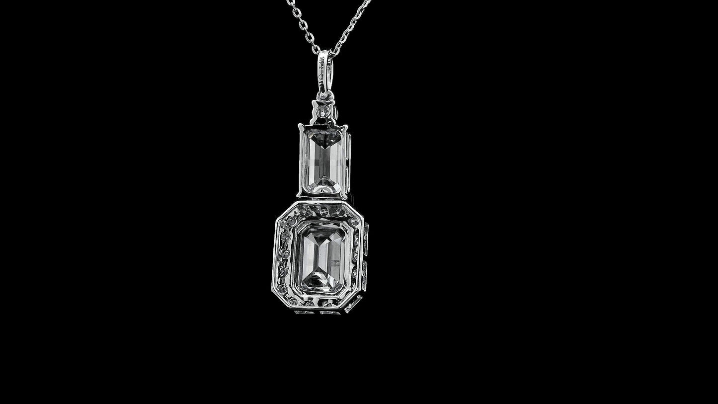 4.07 Carats Lab Grown Diamond 14K Gold Pendant