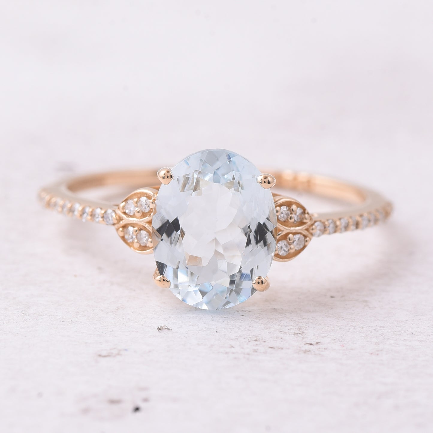 1.79 Ct Oval Mixed Cut Natural Aquamarine 14K Gold Ring