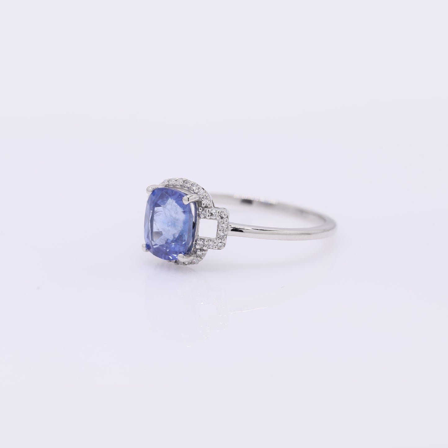1.83 Ct Cushion Mixed Cut Natural Sapphire 950 Platinum Ring