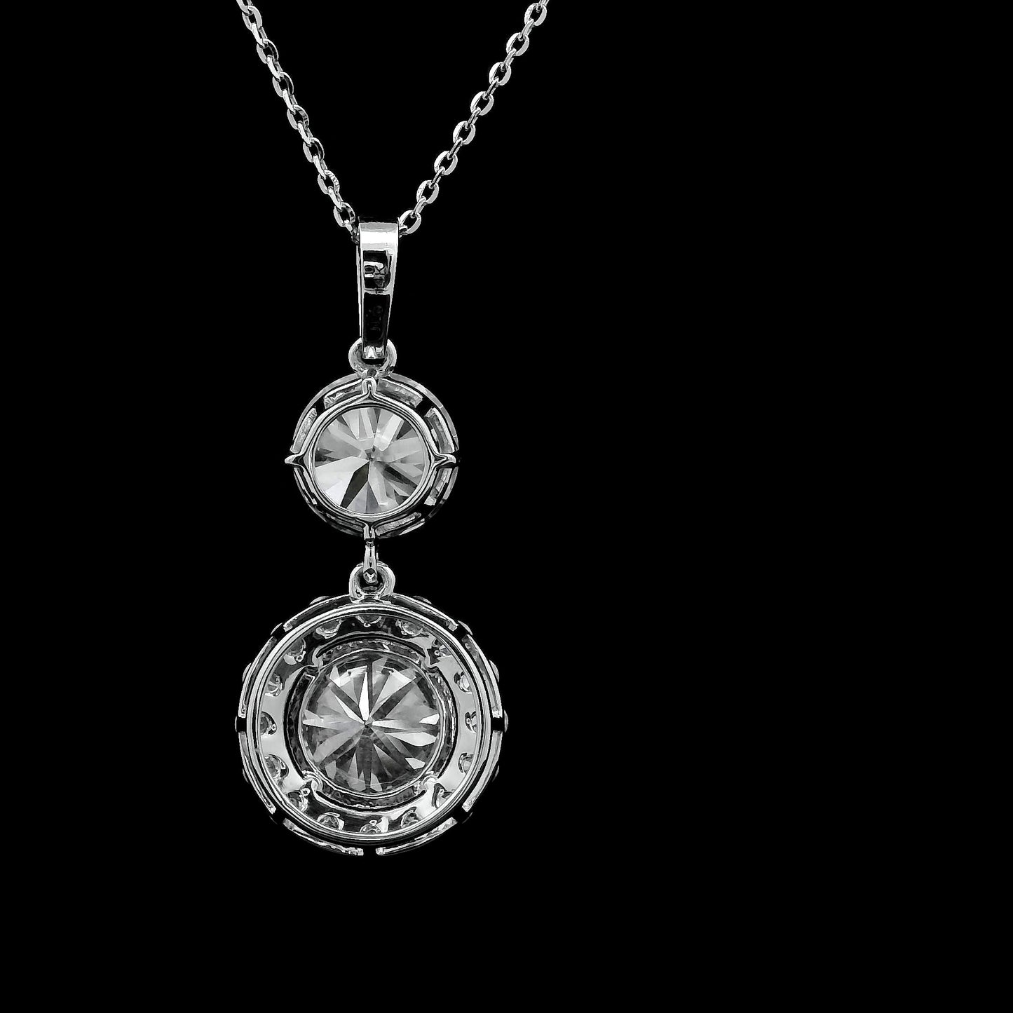 3.55 Carats Lab Grown Diamond 14K Gold Pendant