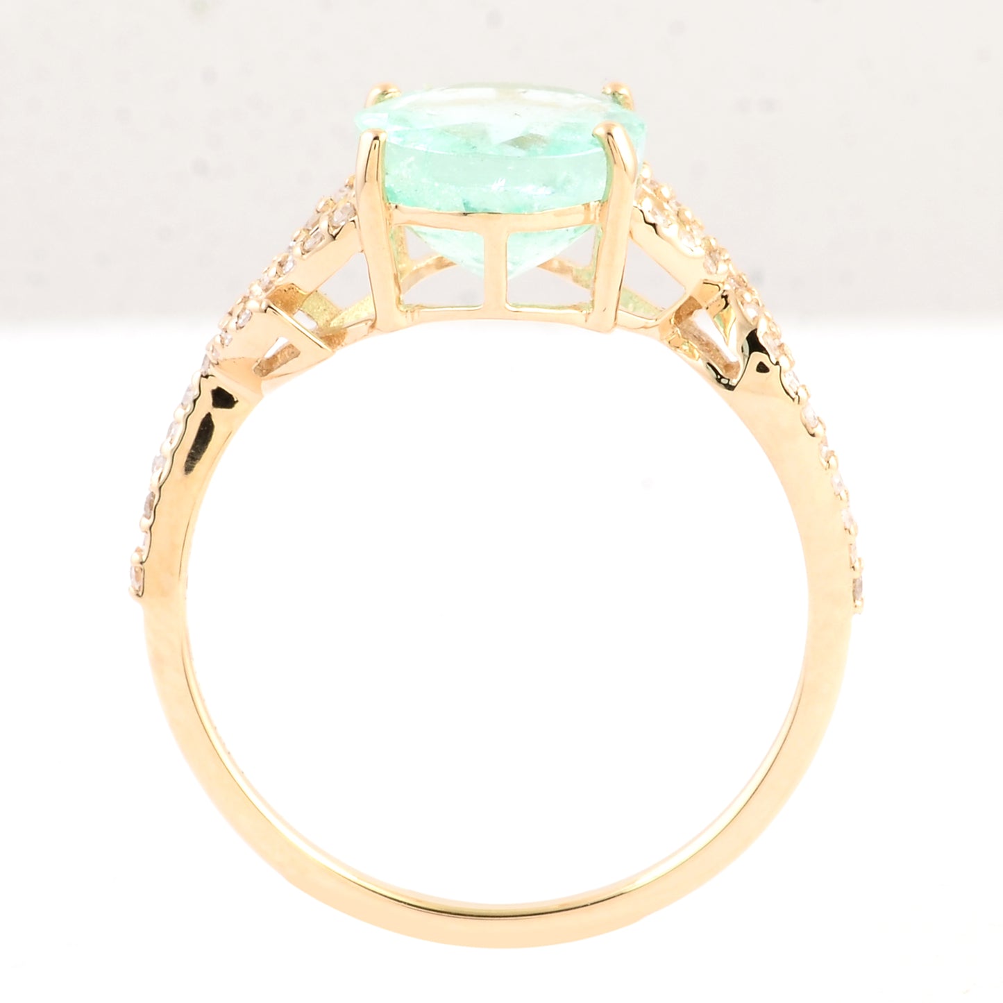 2.64 Ct Oval Mixed Cut Natural Beryl Emerald 14K Gold Ring