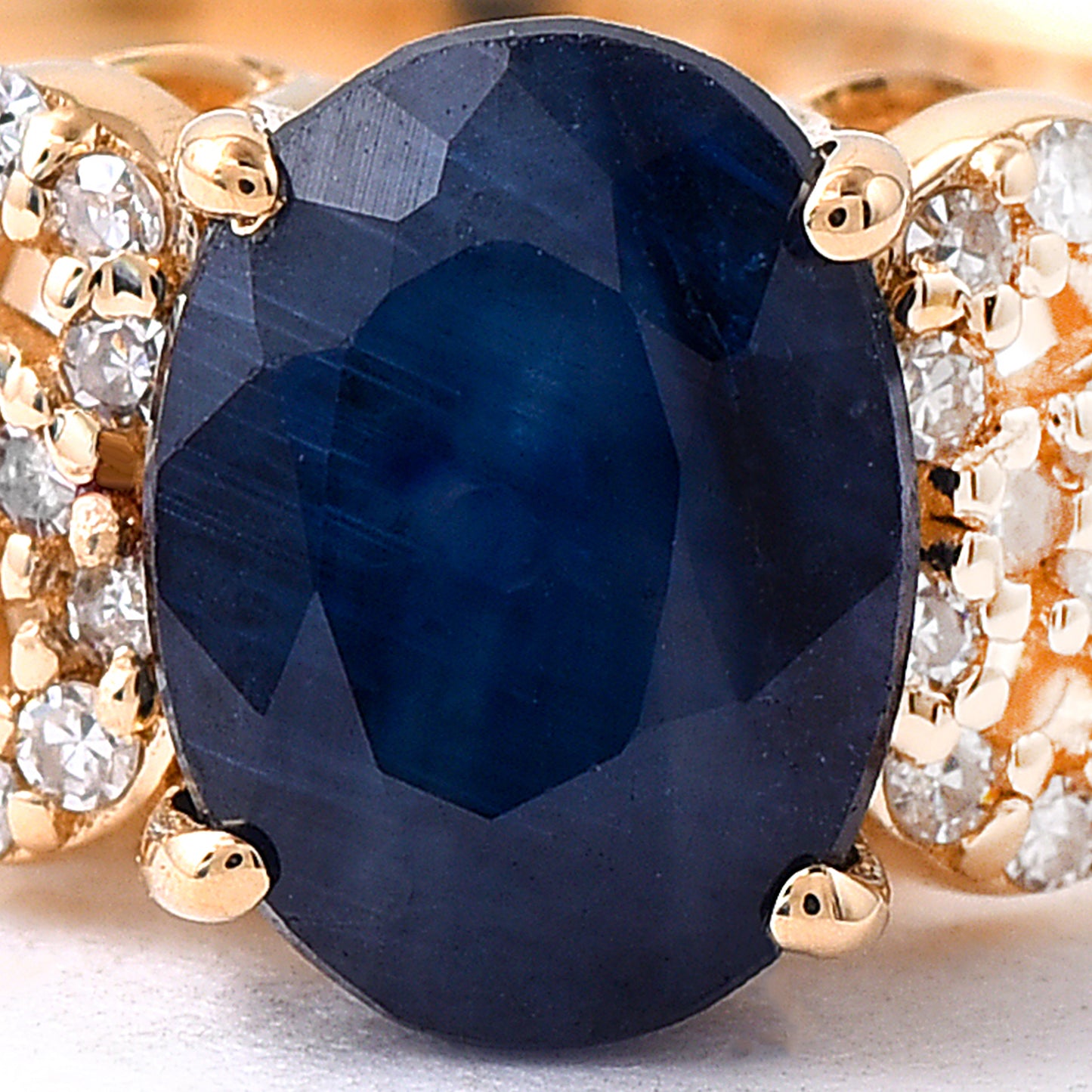 1.65 Ct Oval Mixed Cut Natural Sapphire 14K Gold Ring