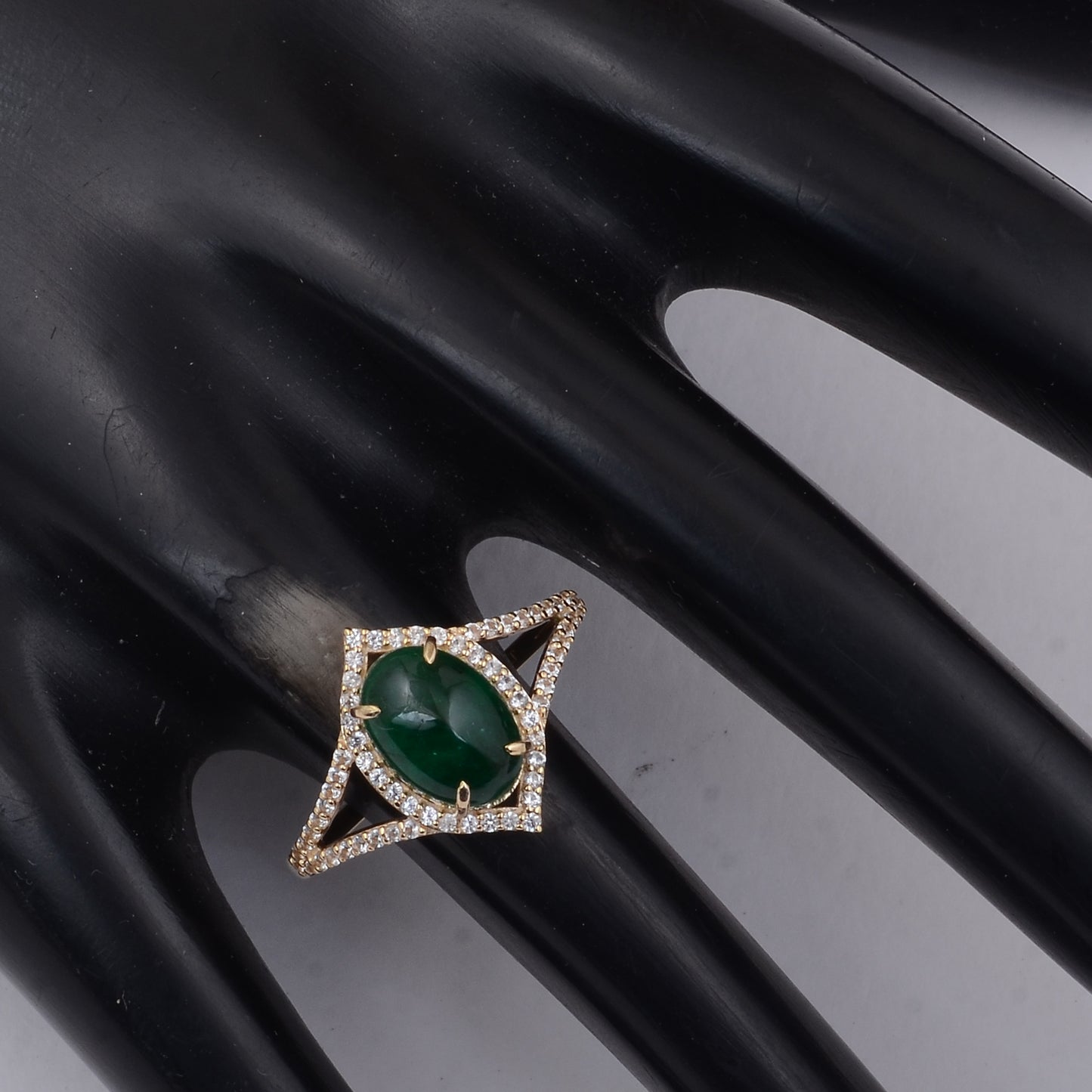 2.23 Ct Oval Emerald 9K Gold Ring
