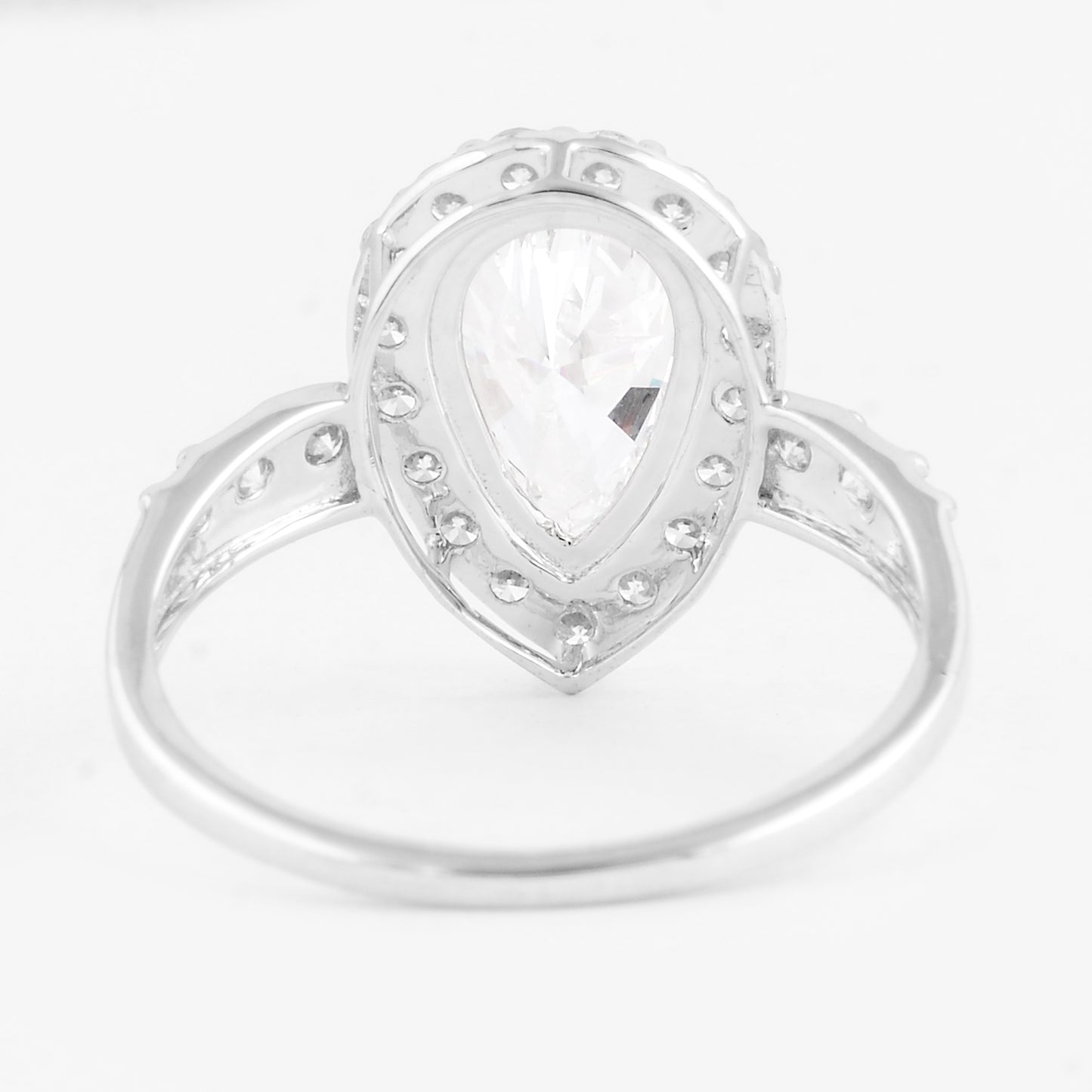 2.10 Carats Lab Grown Diamond 14K Gold Ring