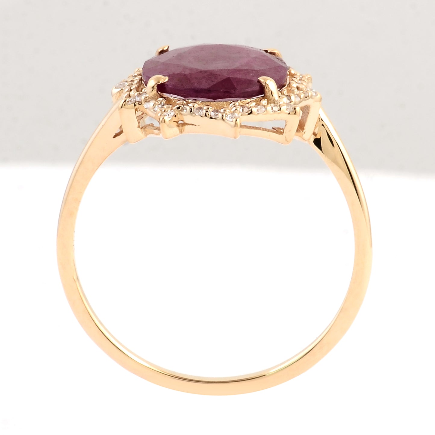 2.56 Ct Oval Mixed Cut Natural Corundum Ruby 14K Gold Ring
