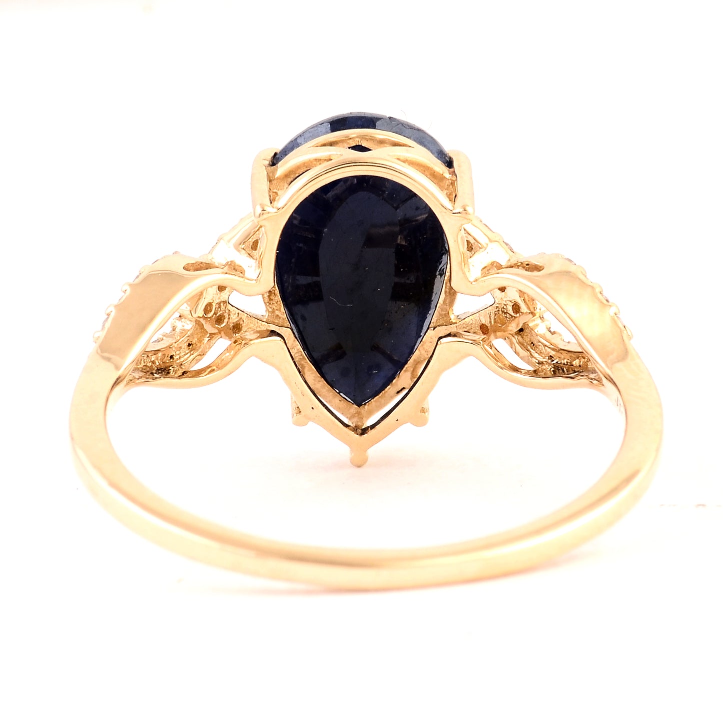 3.52 Carats Natrual Corundum Sapphire 14K Gold Ring