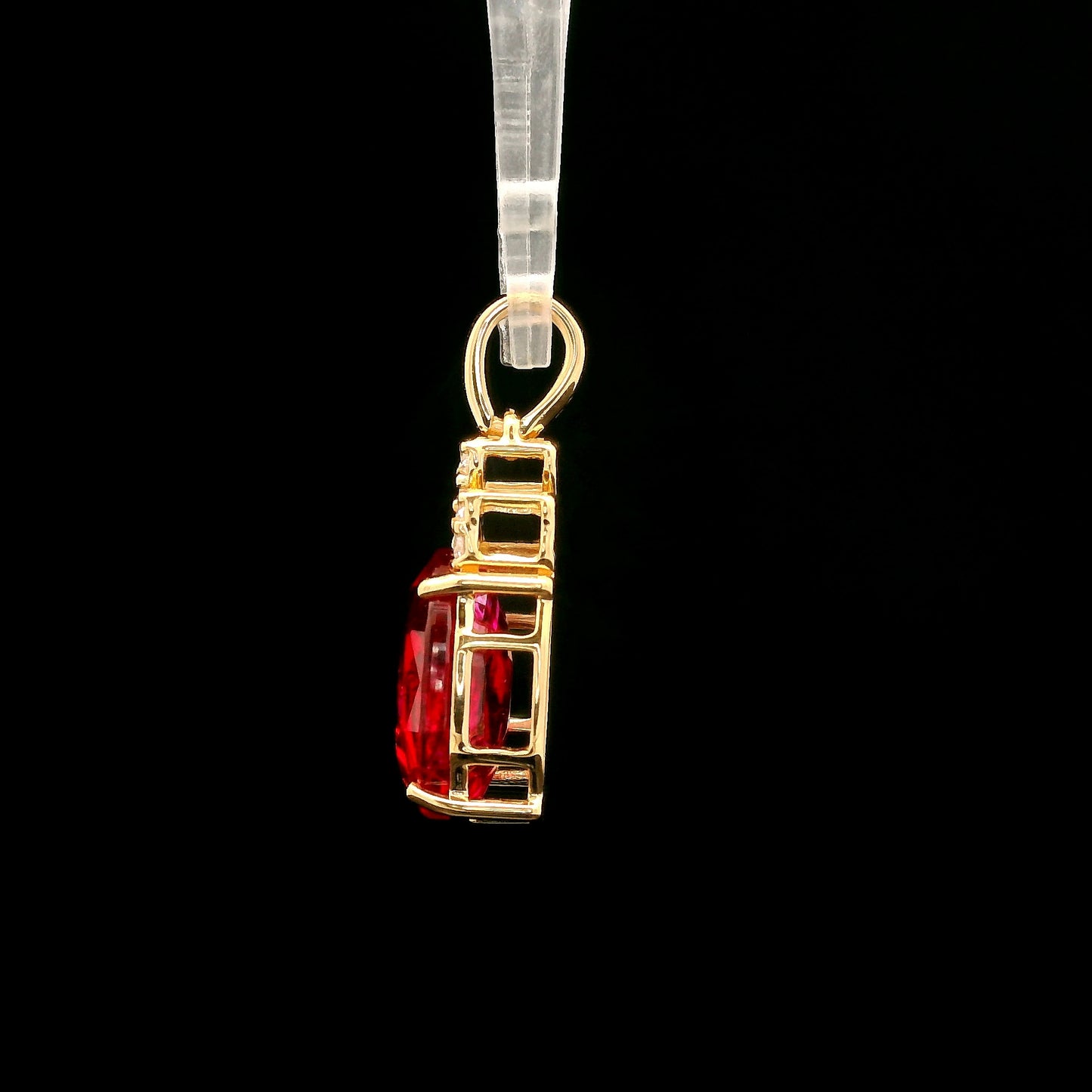 4.28 Ct Oval Mixed Cut Lab Grown Ruby 14K Gold Pendant