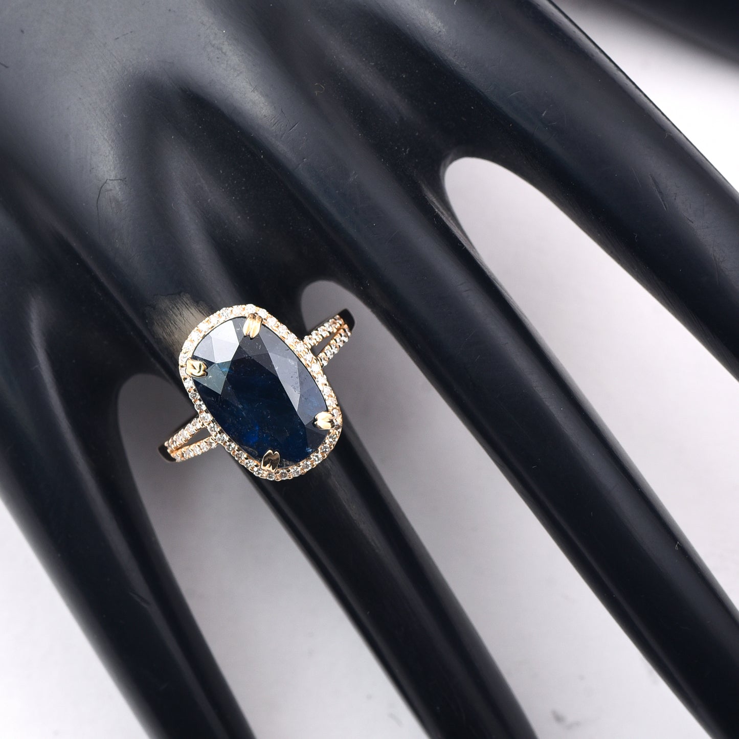 5.69 Ct Cushion Mixed Cut Natural Sapphire 14K Gold Ring