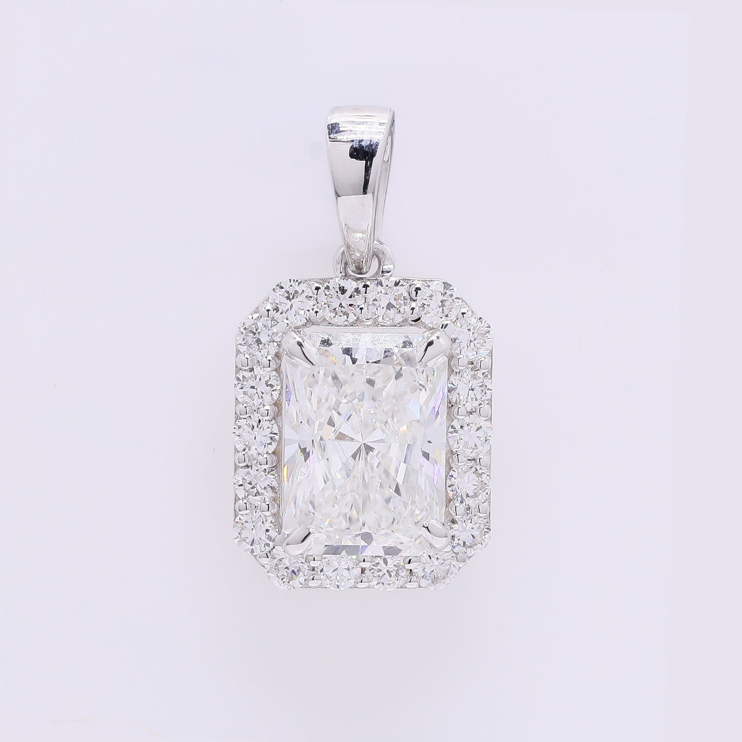 2.35 Carats Lab Grown Diamond 14K Gold Pendant