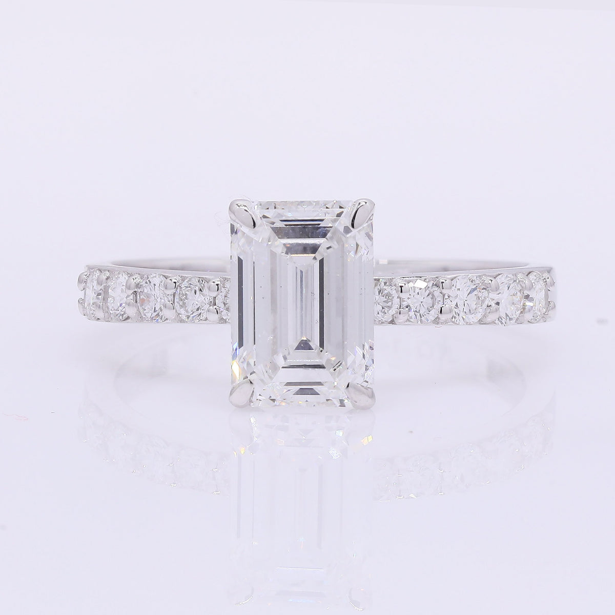 2.31 Carats Lab Grown Diamond 14K Gold Ring