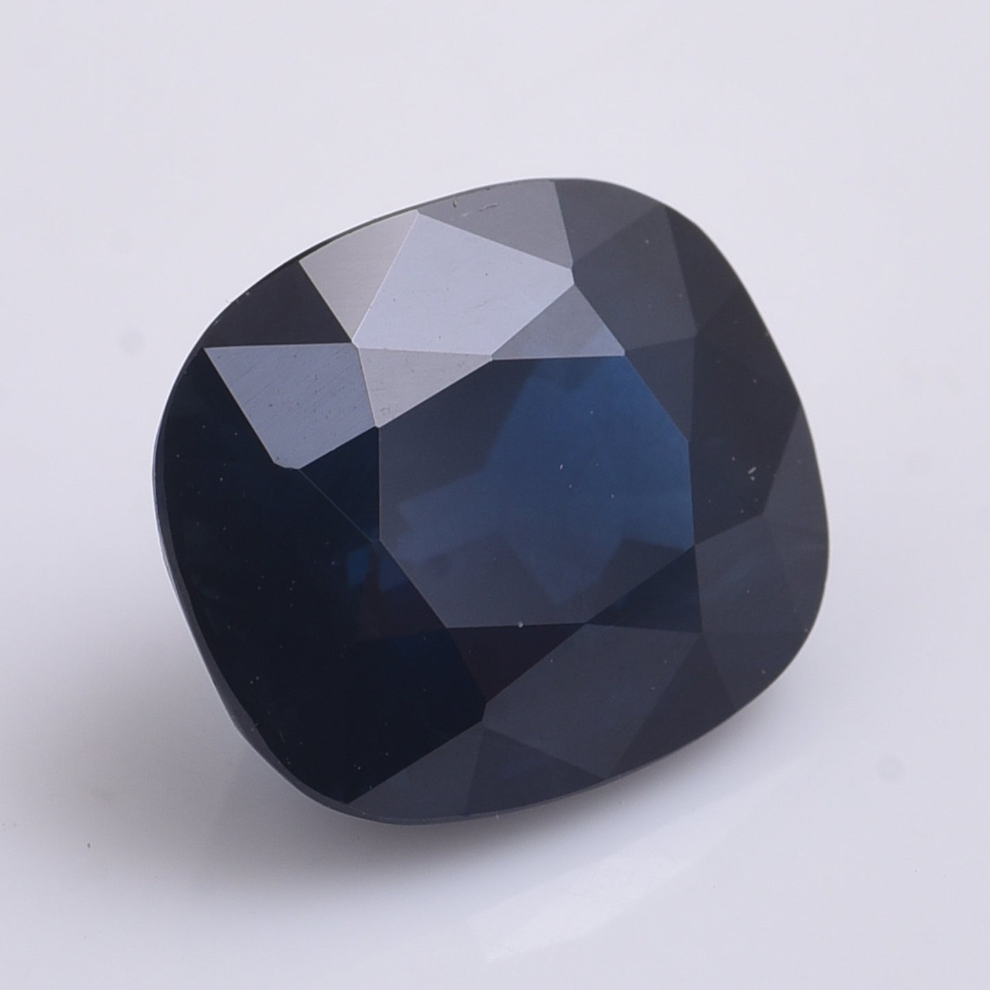 5.4 Natural Corundum Sapphire Rectangular Cushion Mixed Cut Gemstone